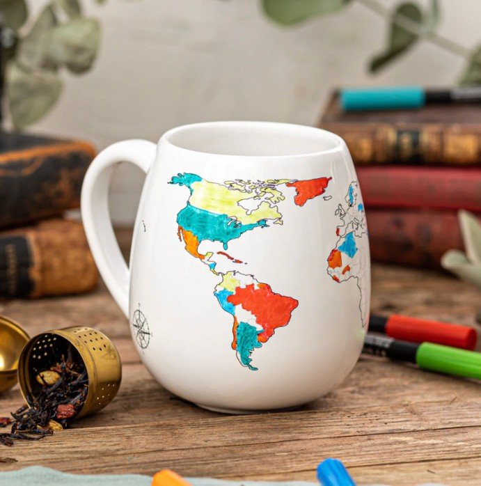 World map colour in ceramic mug