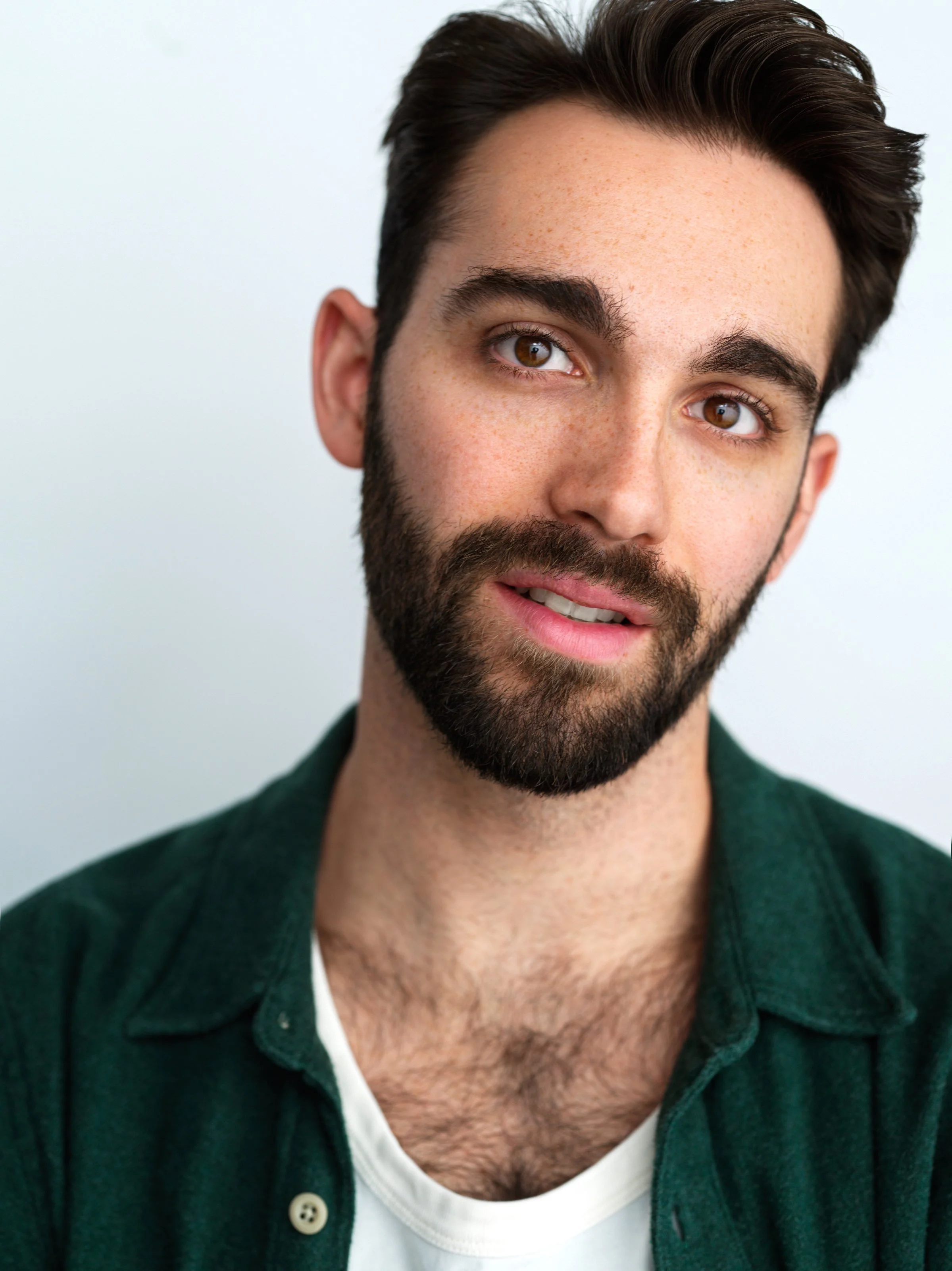 Sam Fromkin- Winter Headshot (Green retouch).jpg