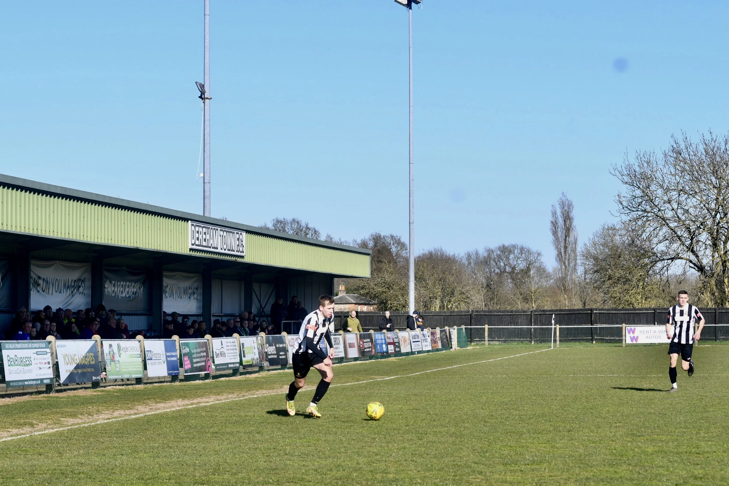 Dereham Town 3 v 0 Romford - 19.3.2022 - Isthmian League North - Att: 227