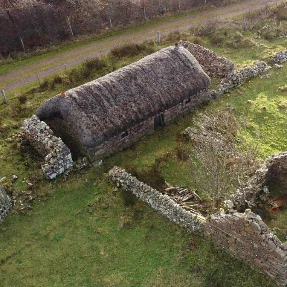 I highly recommend you listen to today&rsquo;s episode of Craftland on Radio 4 by @jamesfox283 - the art of thatching in the Highlands and Islands, featuring master thatcher and old friend Brian Wilson, with his trainee Troy. It focuses on a beautifu