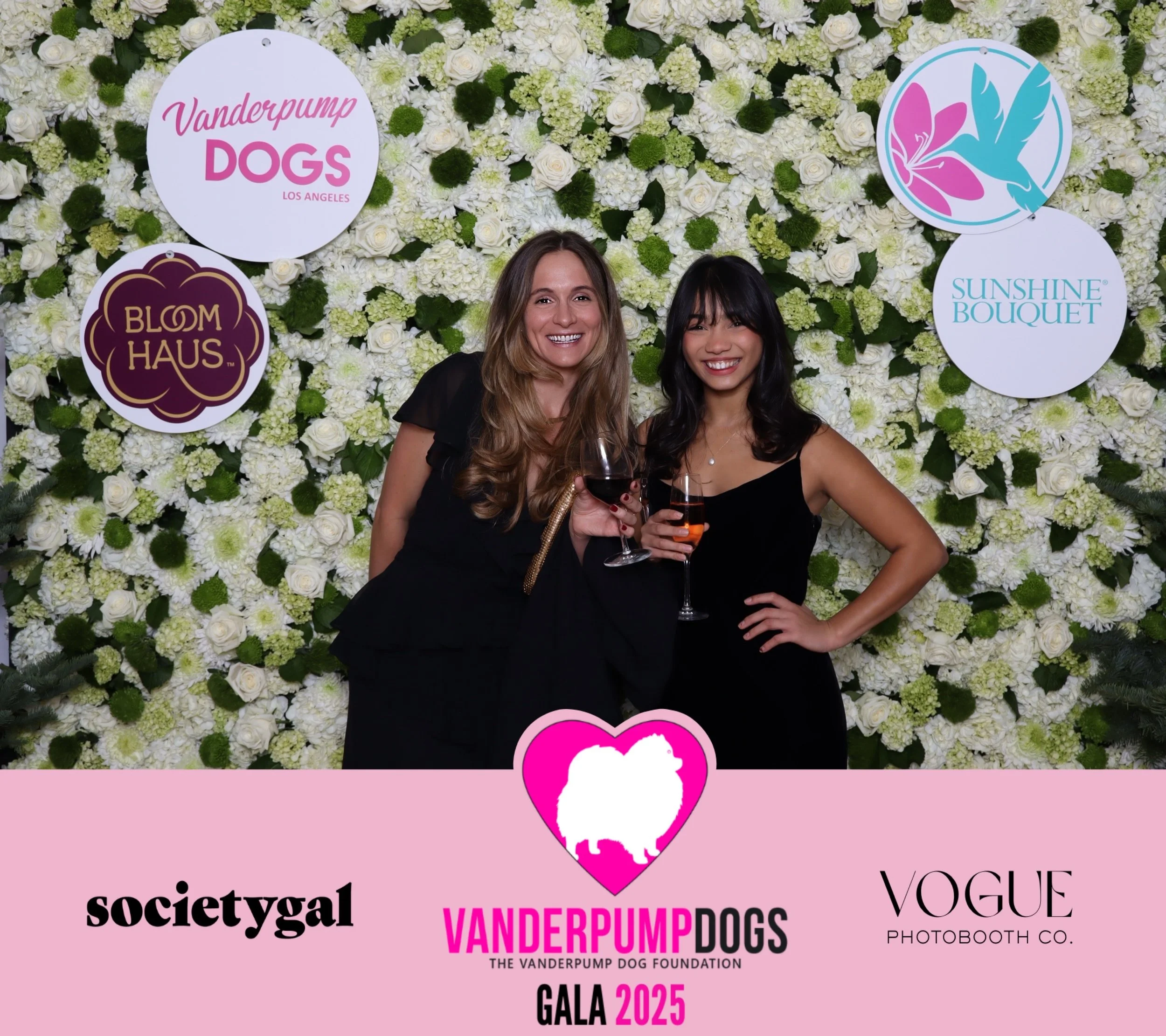 Vanderpump_Dogs_Gala_25_photo_20251211_Time-191274_1azjo9.jpeg