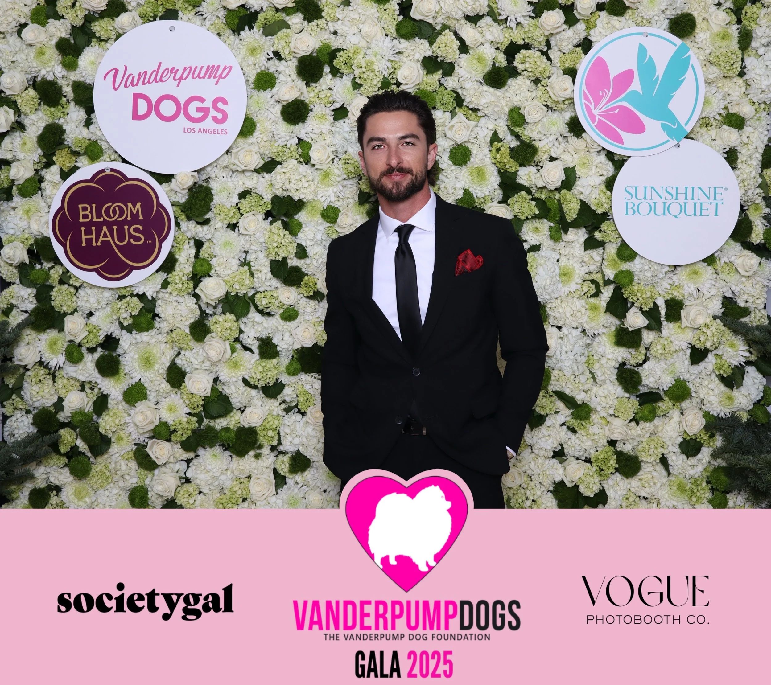 Vanderpump_Dogs_Gala_25_photo_20251211_Time-201202_fgg513.jpeg