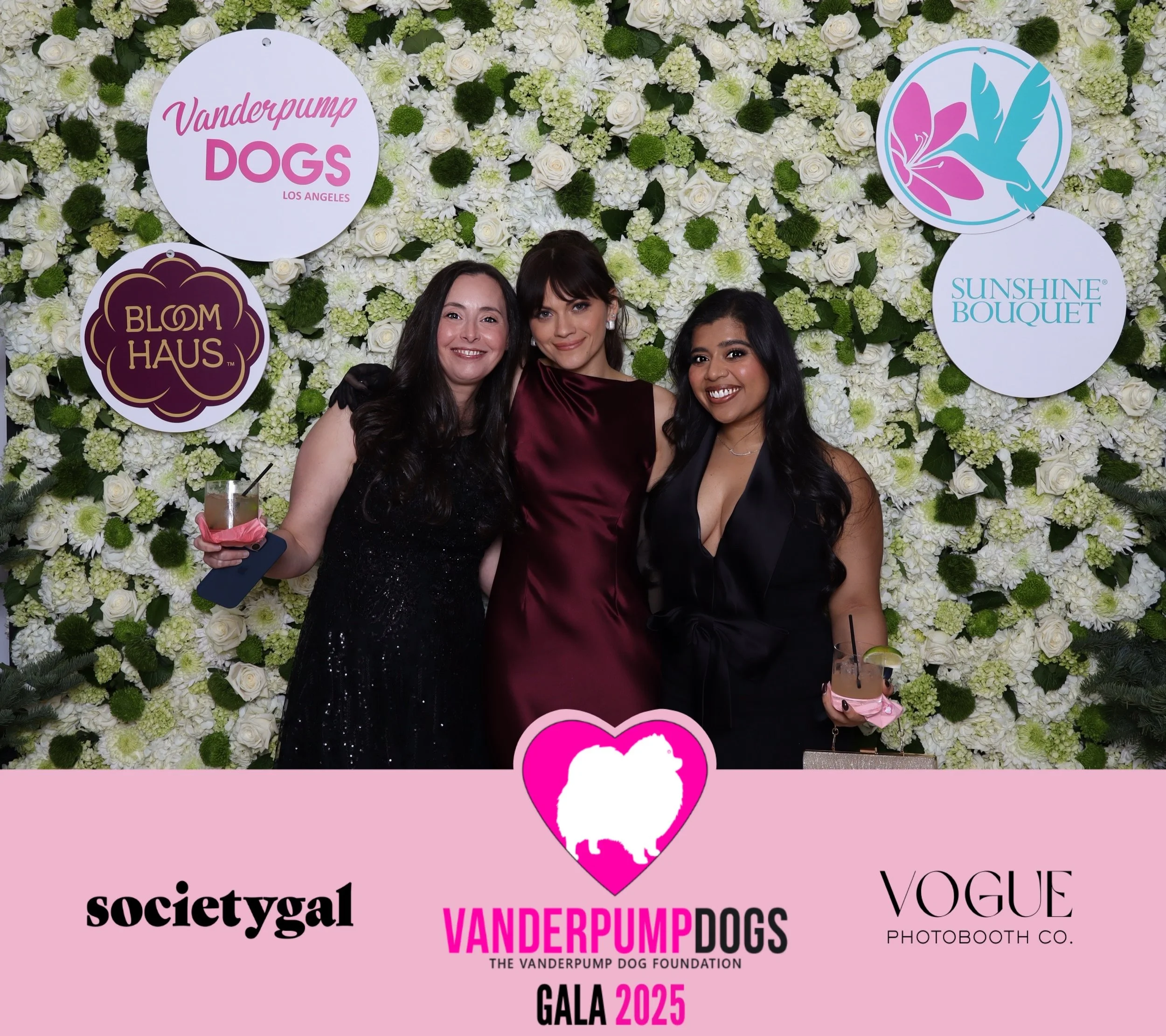 Vanderpump_Dogs_Gala_25_photo_20251211_Time-191202_m4jsqp.jpeg
