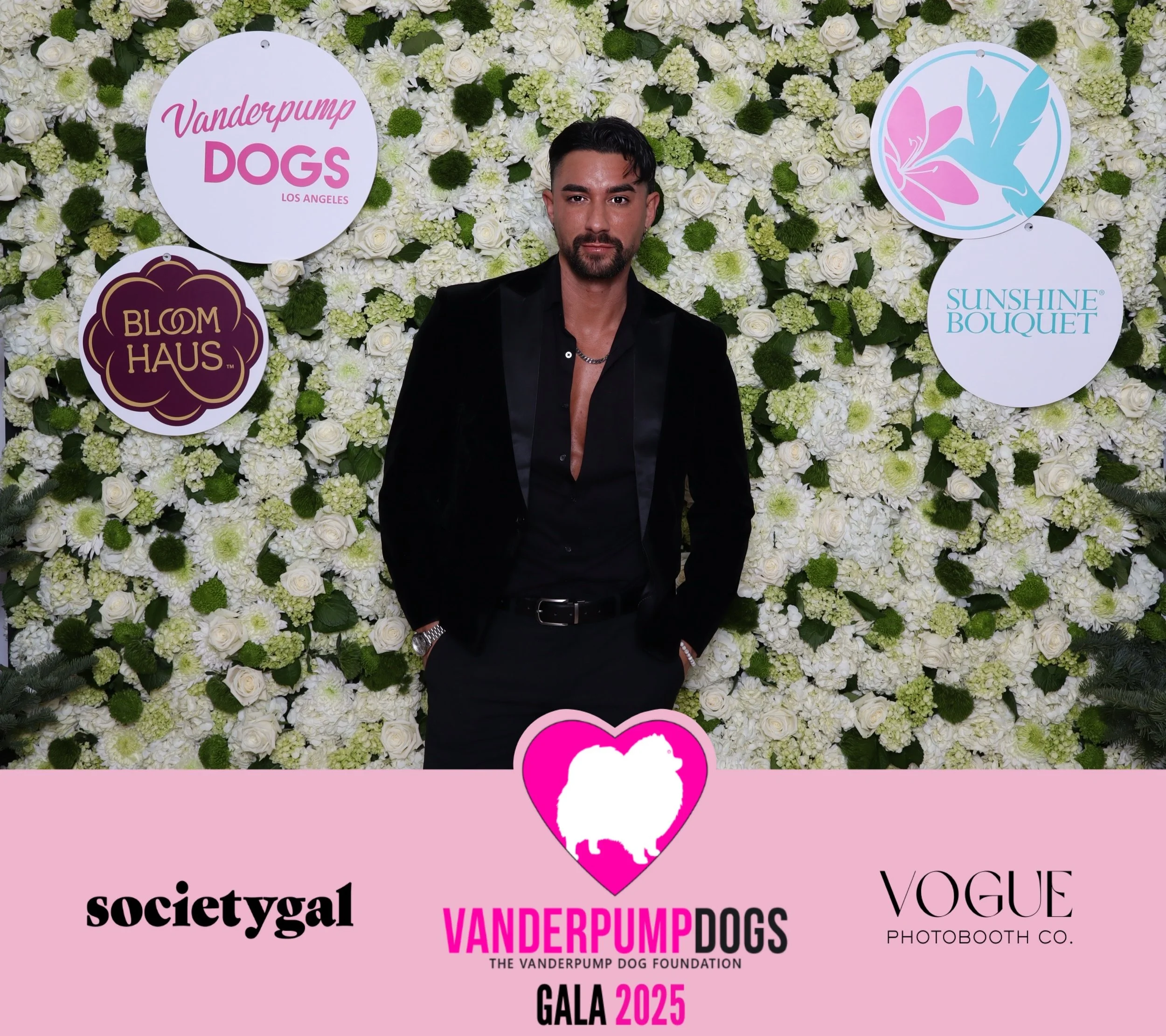 Vanderpump_Dogs_Gala_25_photo_20251211_Time-221235_c0c02r.jpeg