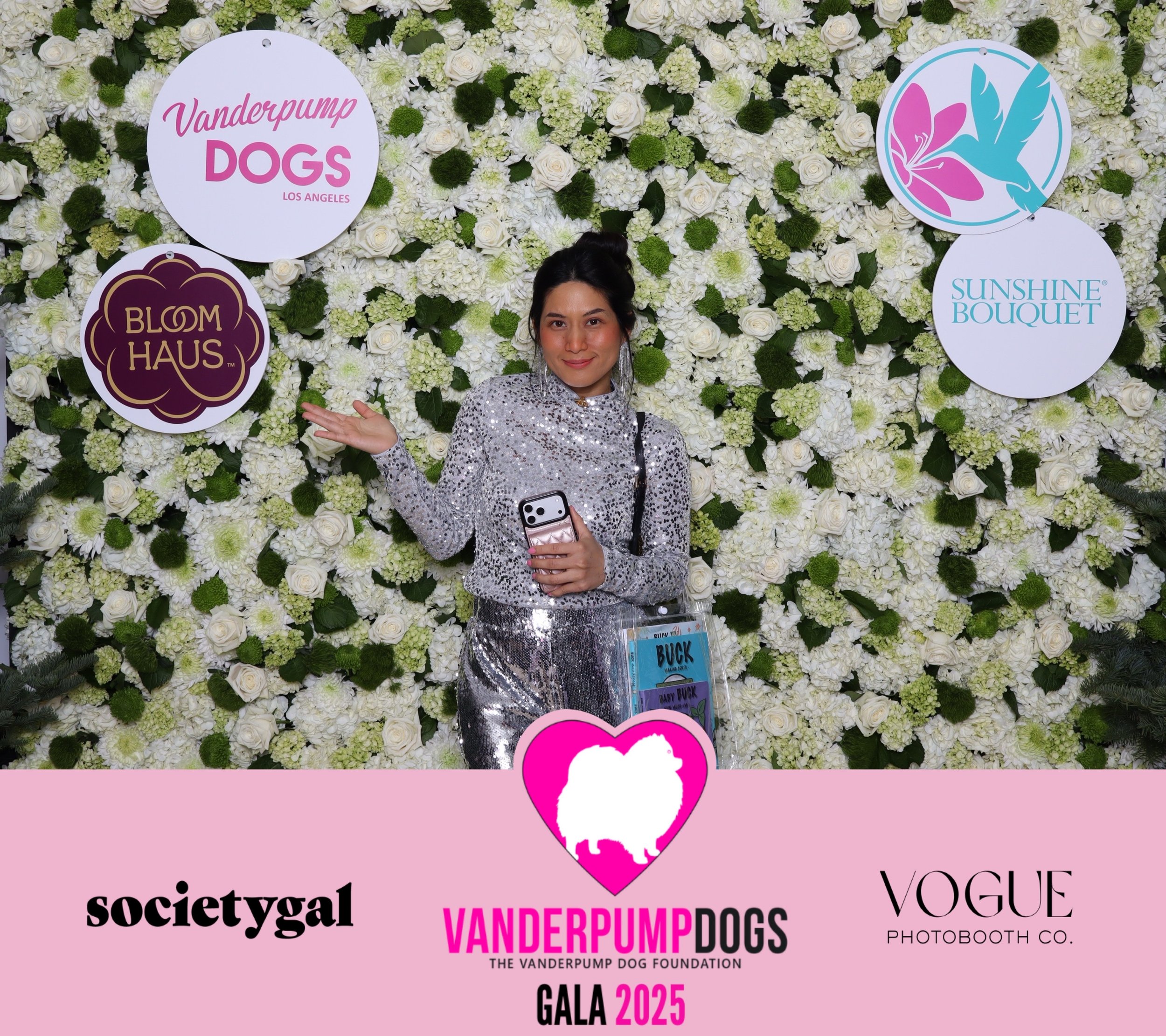 Vanderpump_Dogs_Gala_25_photo_20251211_Time-191253_xn4de7.jpeg