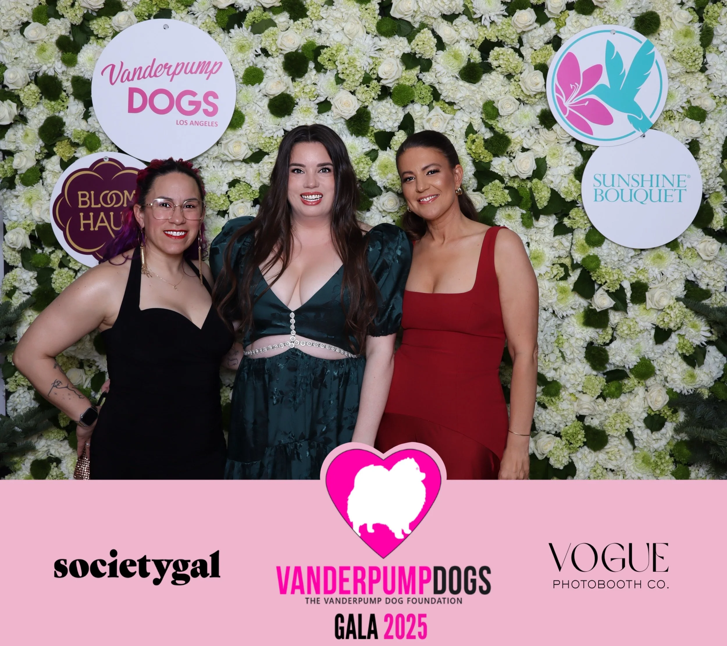 Vanderpump_Dogs_Gala_25_photo_20251211_Time-191232_mwtb5g.jpeg