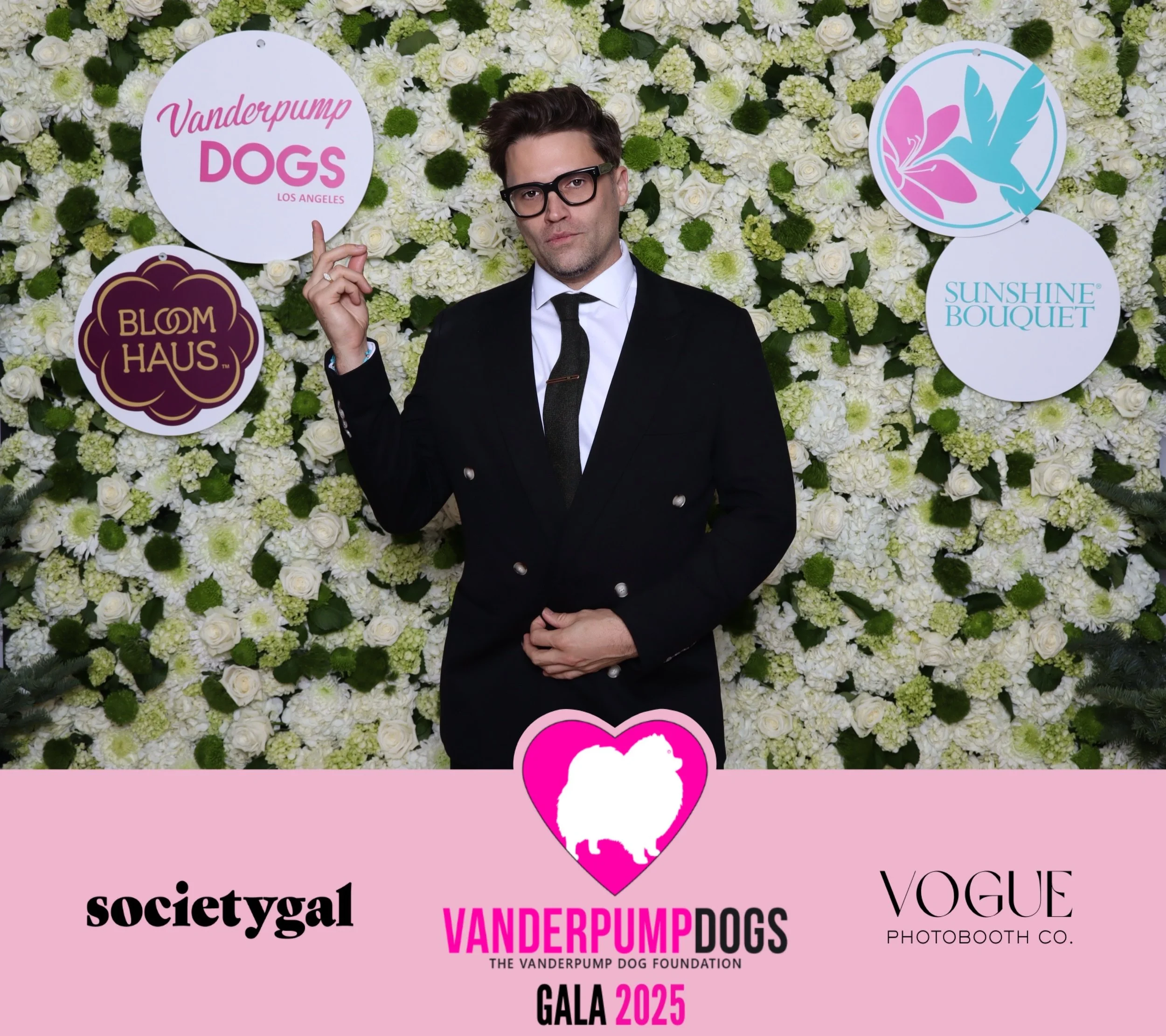 Vanderpump_Dogs_Gala_25_photo_20251211_Time-211202_wkho3j.jpeg