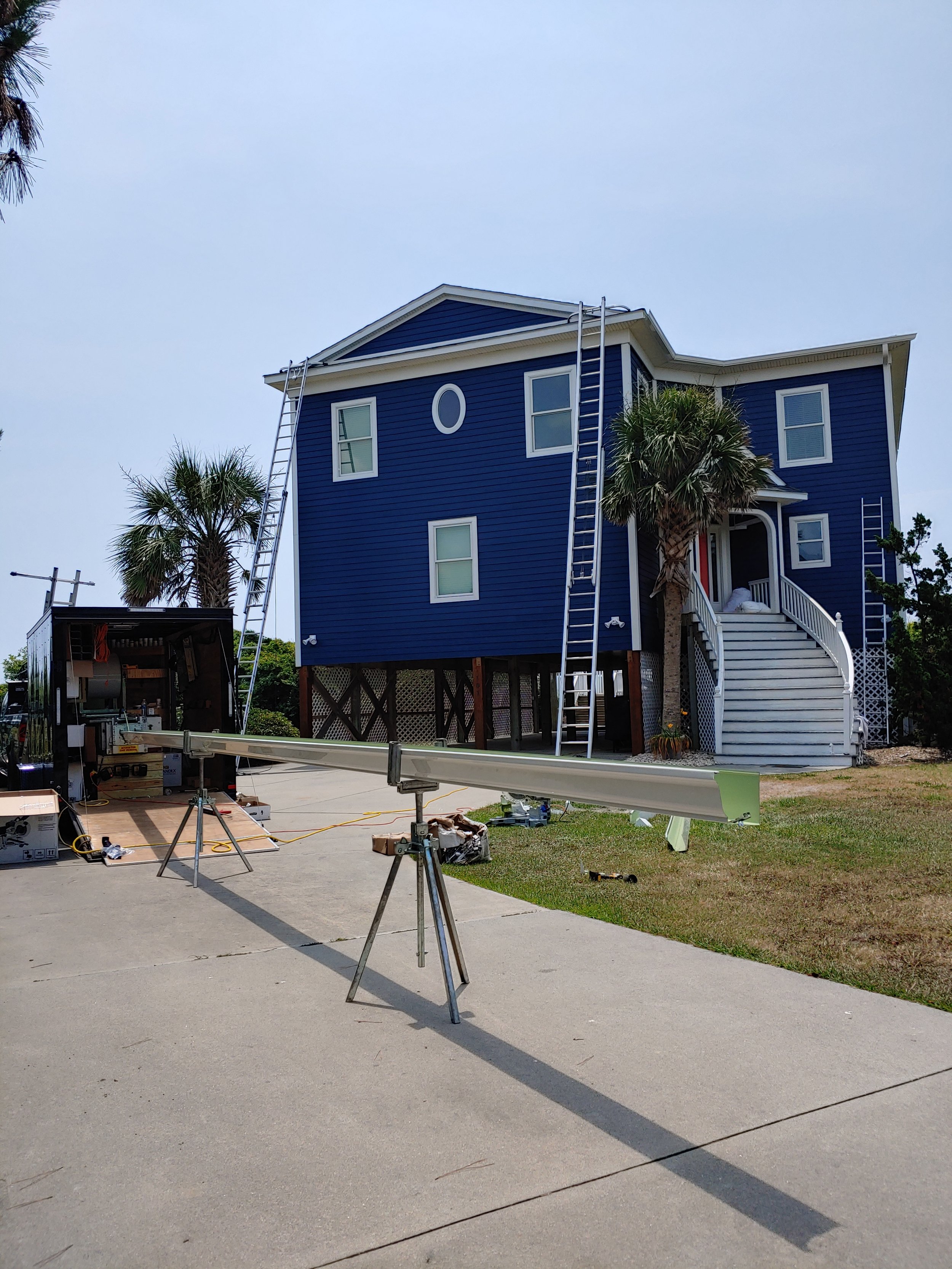 pine knoll shore blue house.jpg