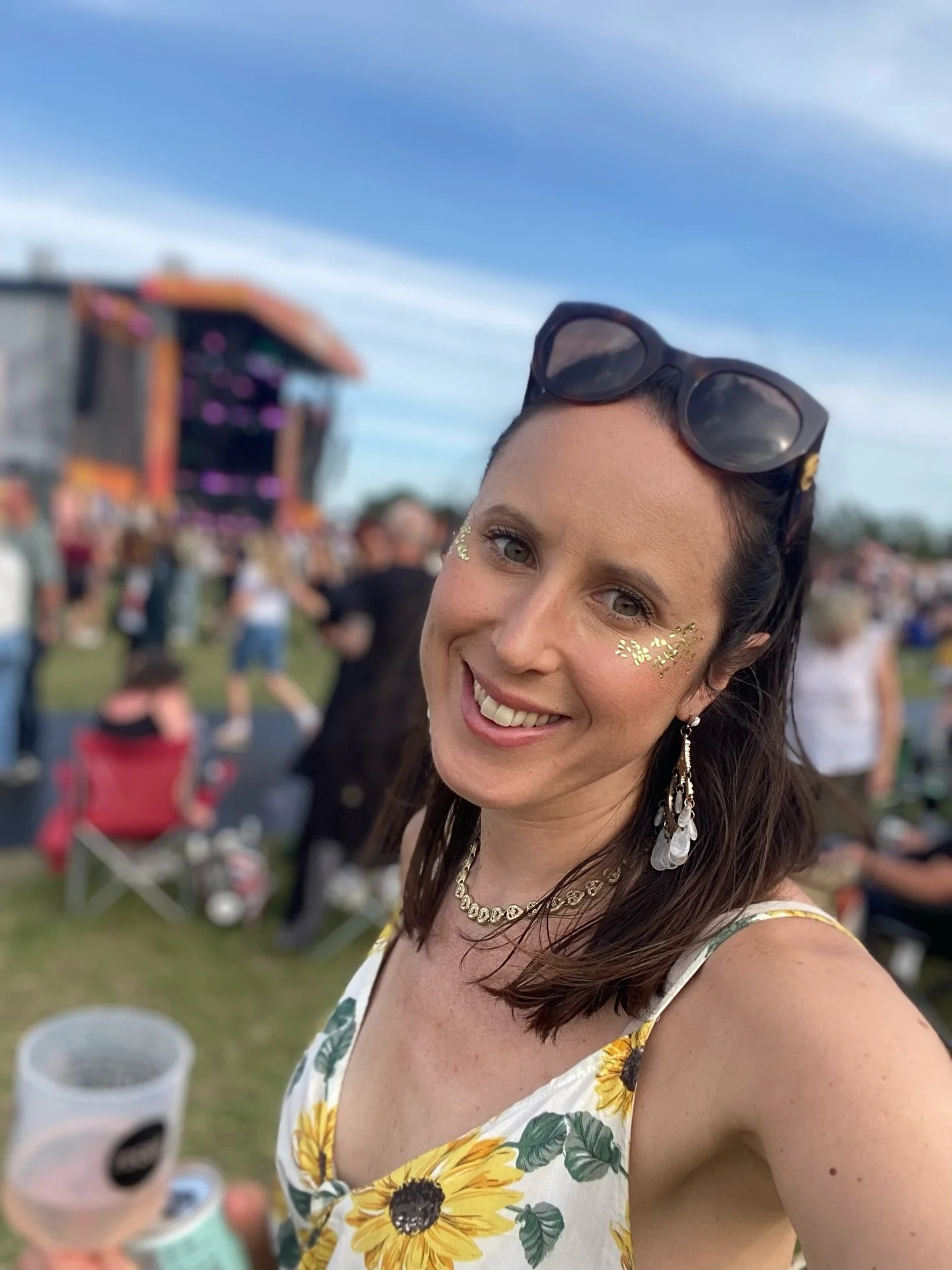 Reflecting on the past month - it&rsquo;s been a whirlwind! 💨 🧡

🎧 @bbcradio2 live seeing @jessiej &amp; loads more amazing artists!
⚡️My Strategy Workshop
🏊🏻&zwj;♀️ Triathlon 
🚀 Speaking at ELEVATE with @therisingtide.collective 
💜 Getting cr