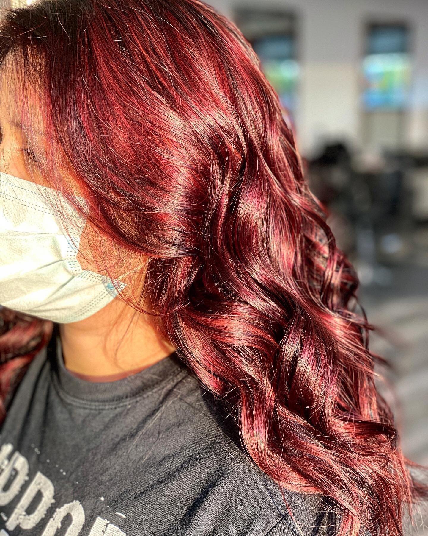 Transformation Thursday!!!! 🌞 to add reflection to this 🔥redhead
#paulmitchell #paulmitchellpro