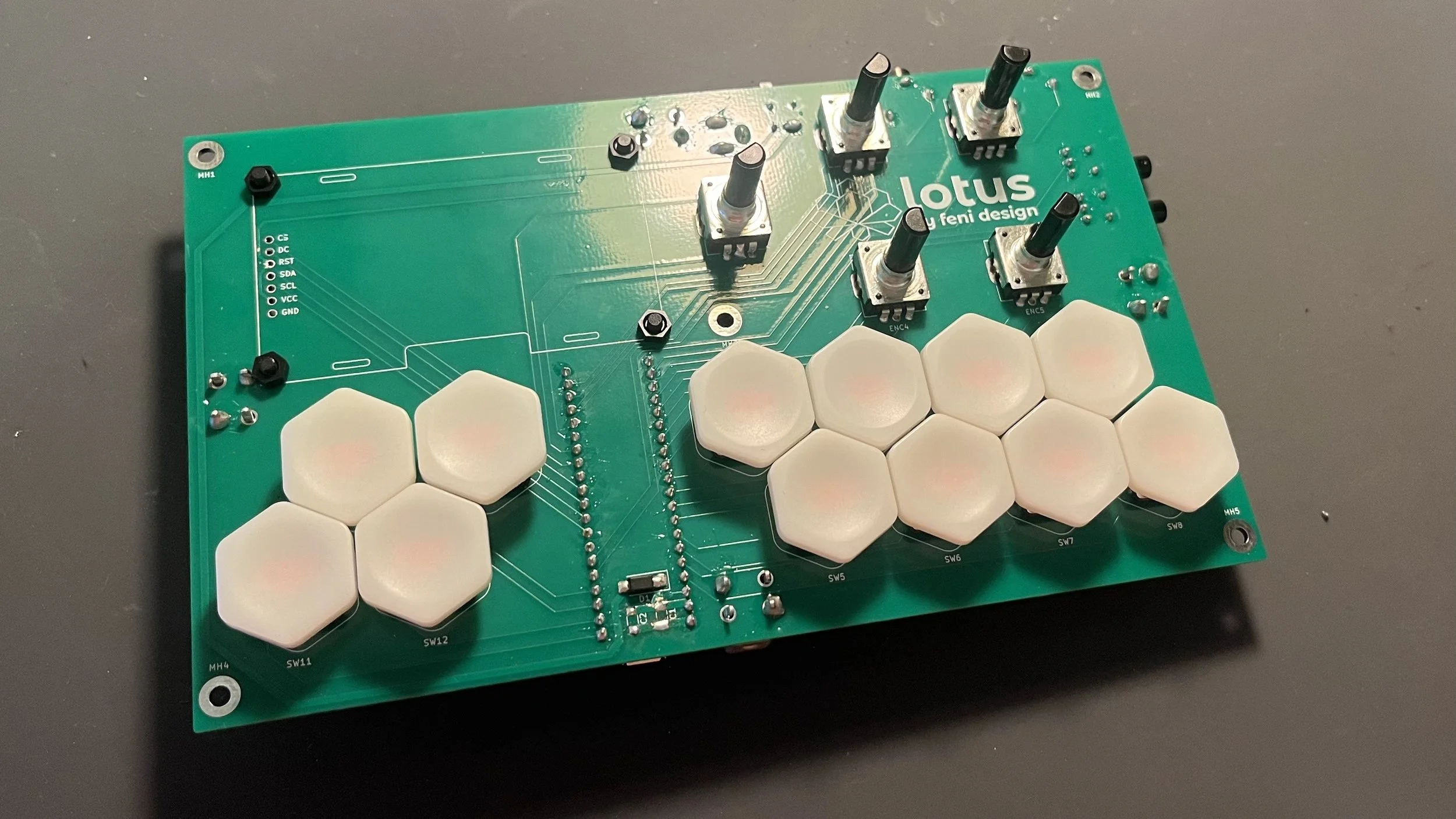 LotusPCB.jpg