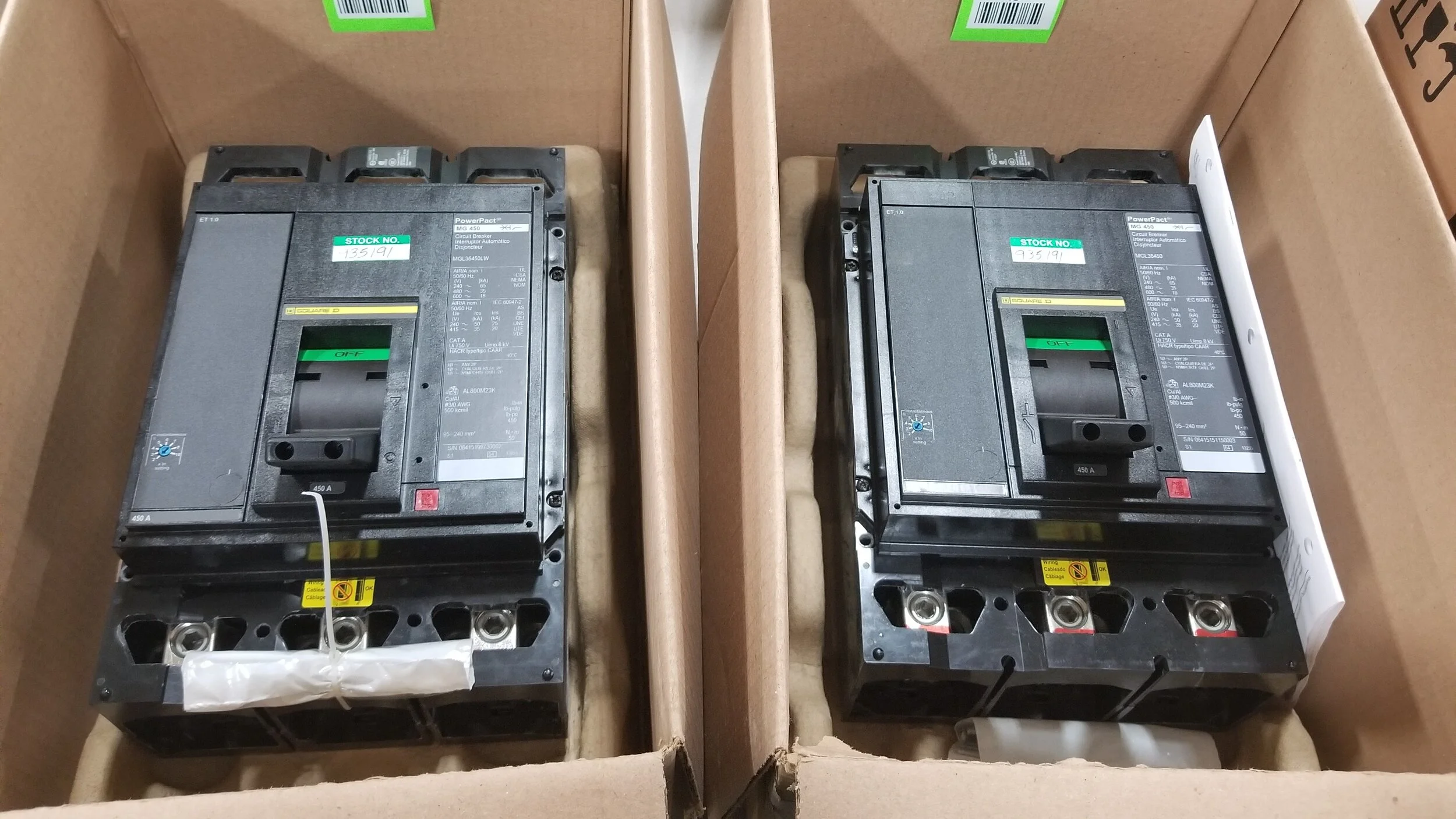 (1) Qty 100+ Square D breakers up to 450amp 16-9.jpg