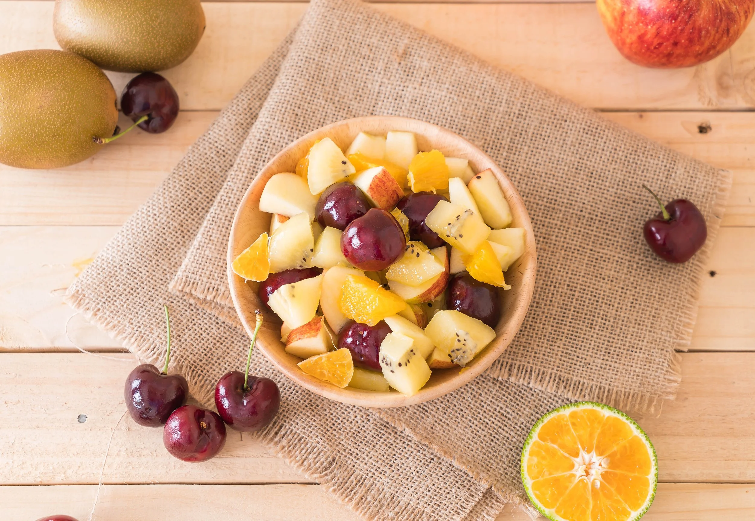 mixed-sliced-fruit.jpg