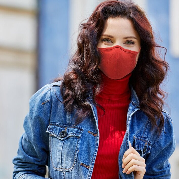 Lifestyle+SS21+%28Lave+Red%29+small.jpg