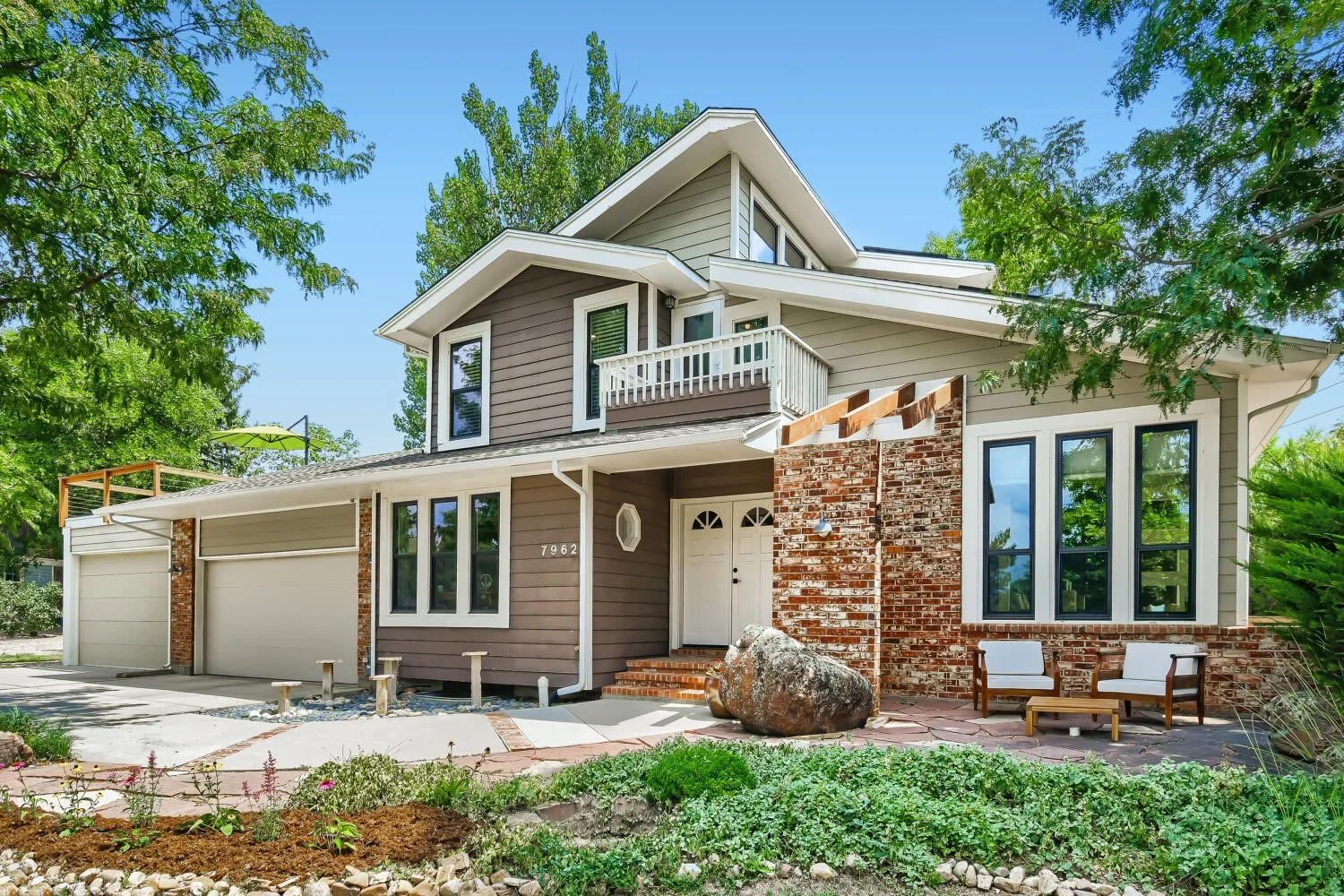 Longmont Lake House