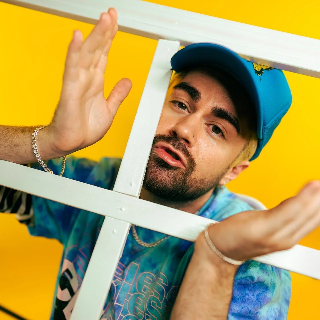 “Window” by OMGkellz out now!