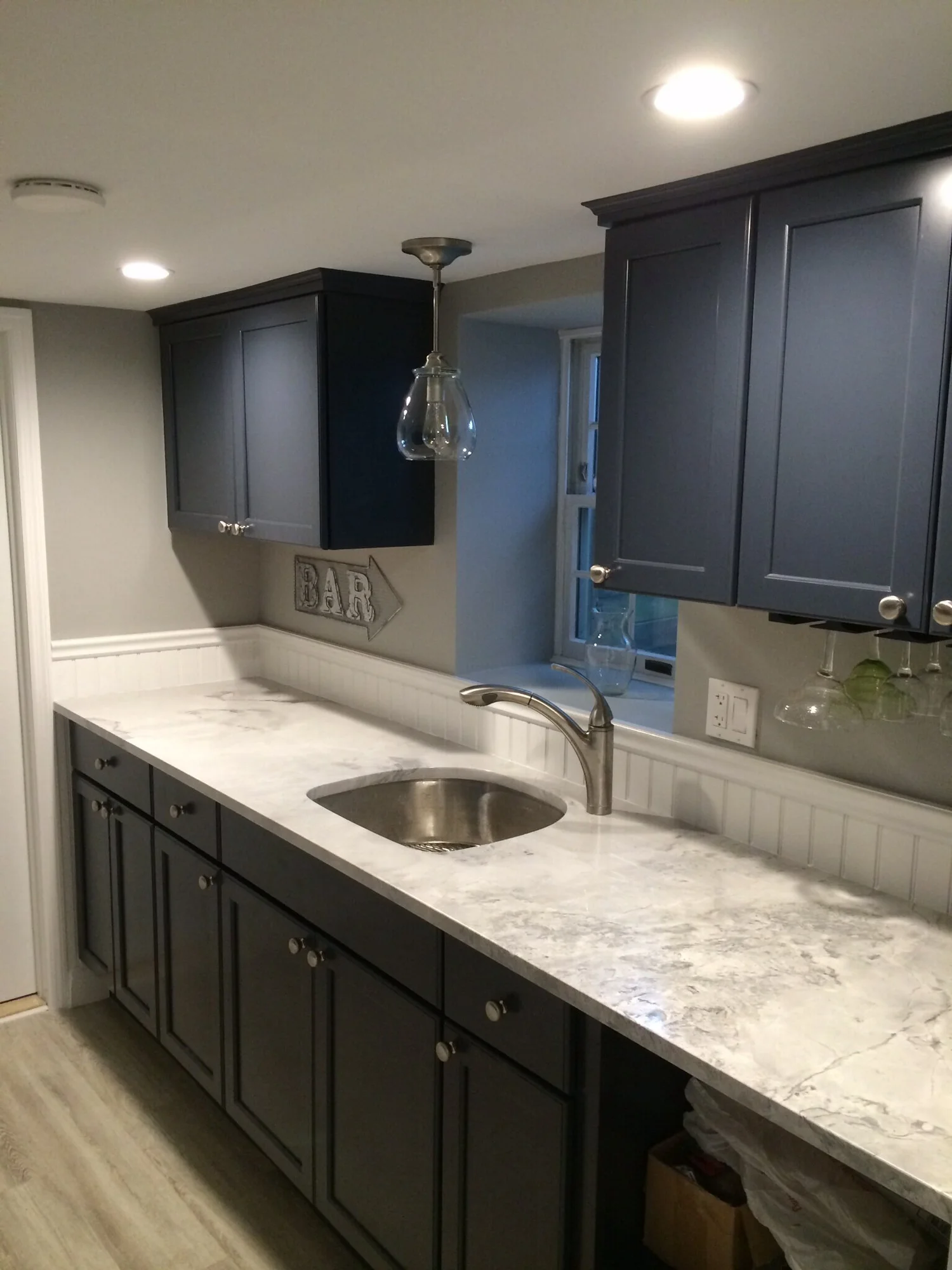 Countertops in Quartz, Granite, Corian, Formica or Butcher Block for