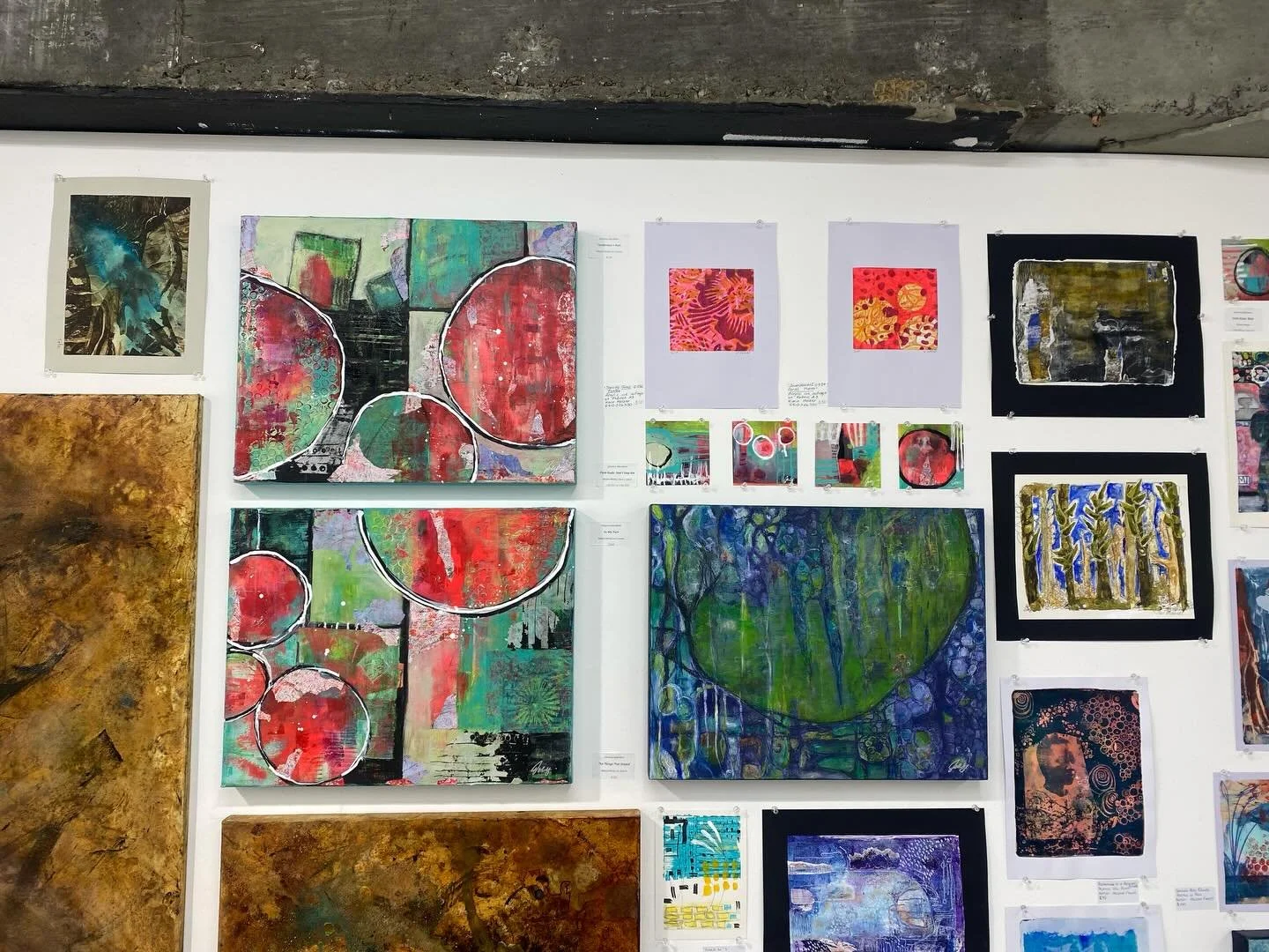 Blow me over with a feather&hellip; much to my absolute delight (and surprise) most of my mixed media pieces in the Brisbane Institute of Art exhibition have little red dots on them!! The exhibition has a wonderful display of student&rsquo;s work and