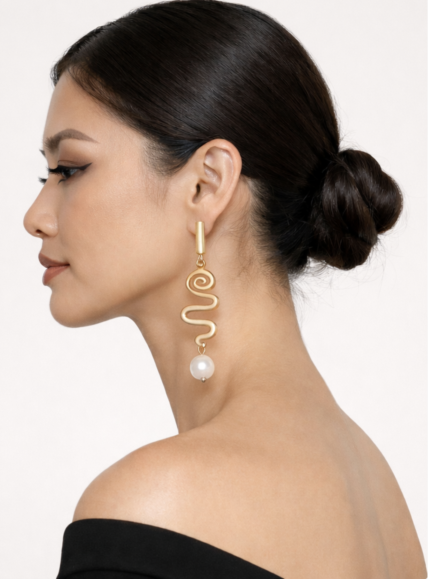 Lois Moda Earrings