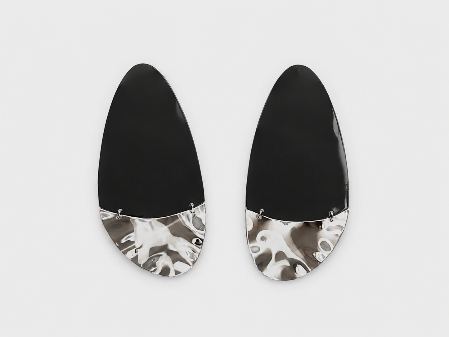 Voyage Onyx: Chrome.png