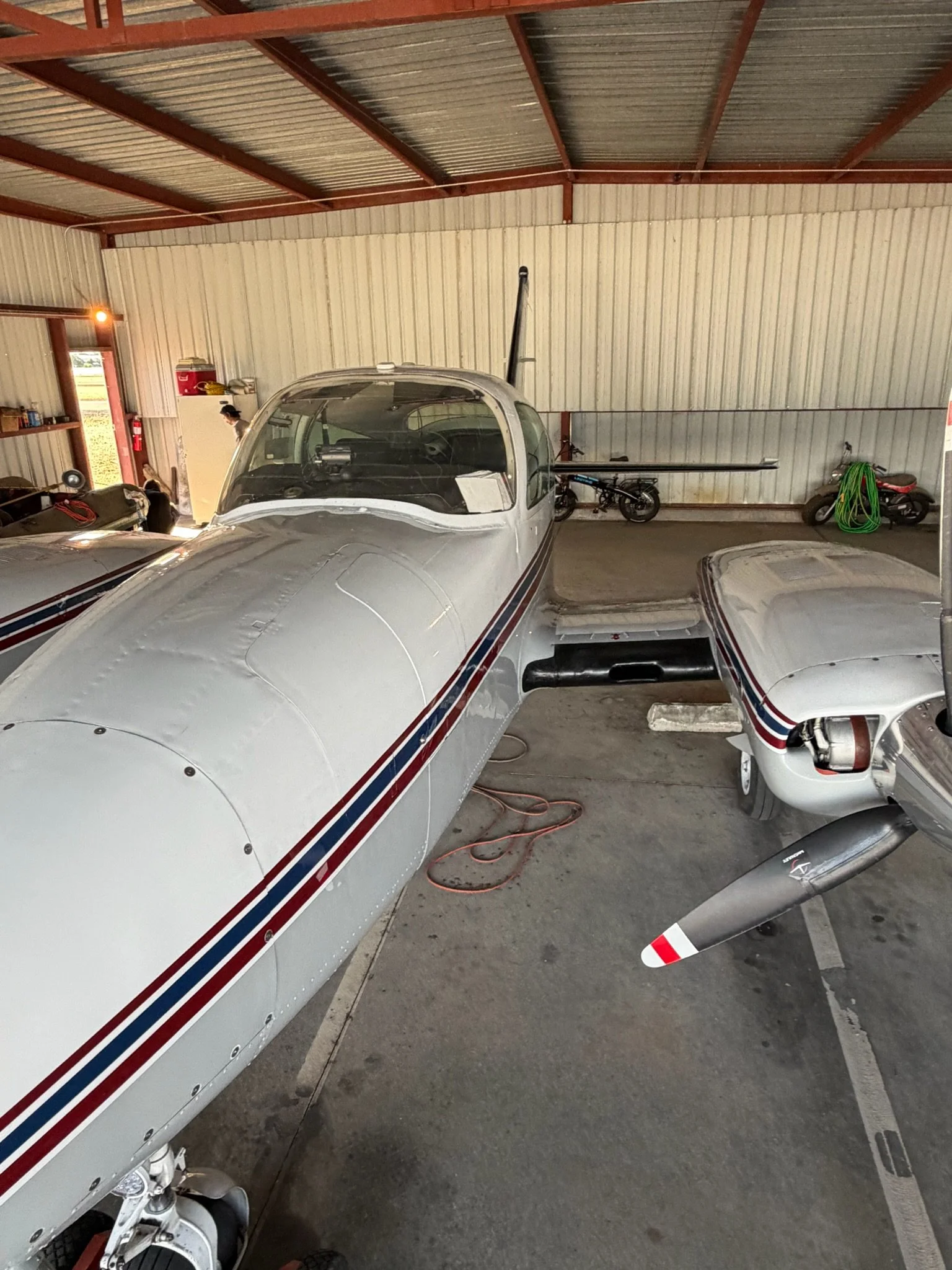 Cessna 310R Ceramic.JPG