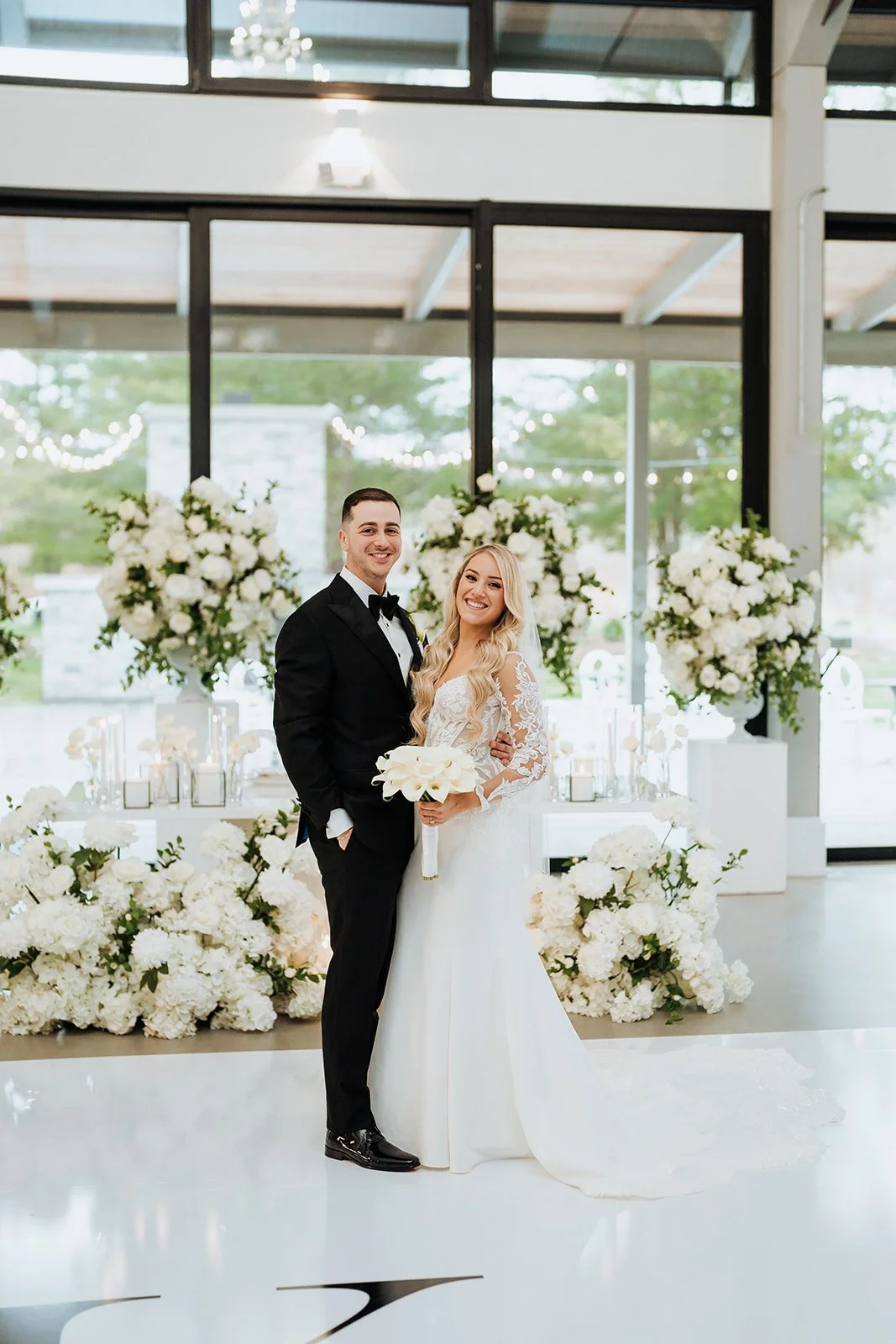 Kelly & Lucas at Three Feathers Terrace                  Photography by Timeless Tree