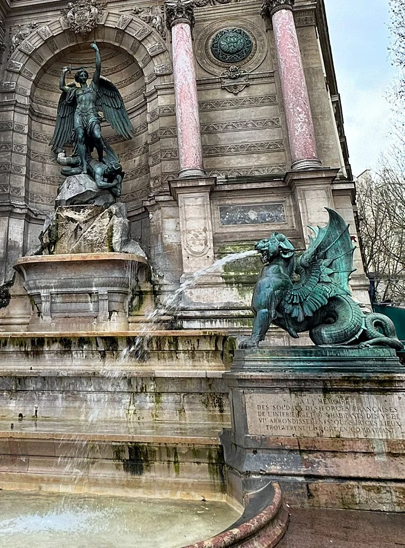 PlaceStMichelFountain.jpg
