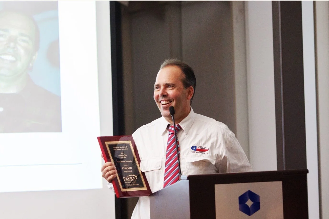 Craig Carr accepting the Large Accounting Firm of the Year Award