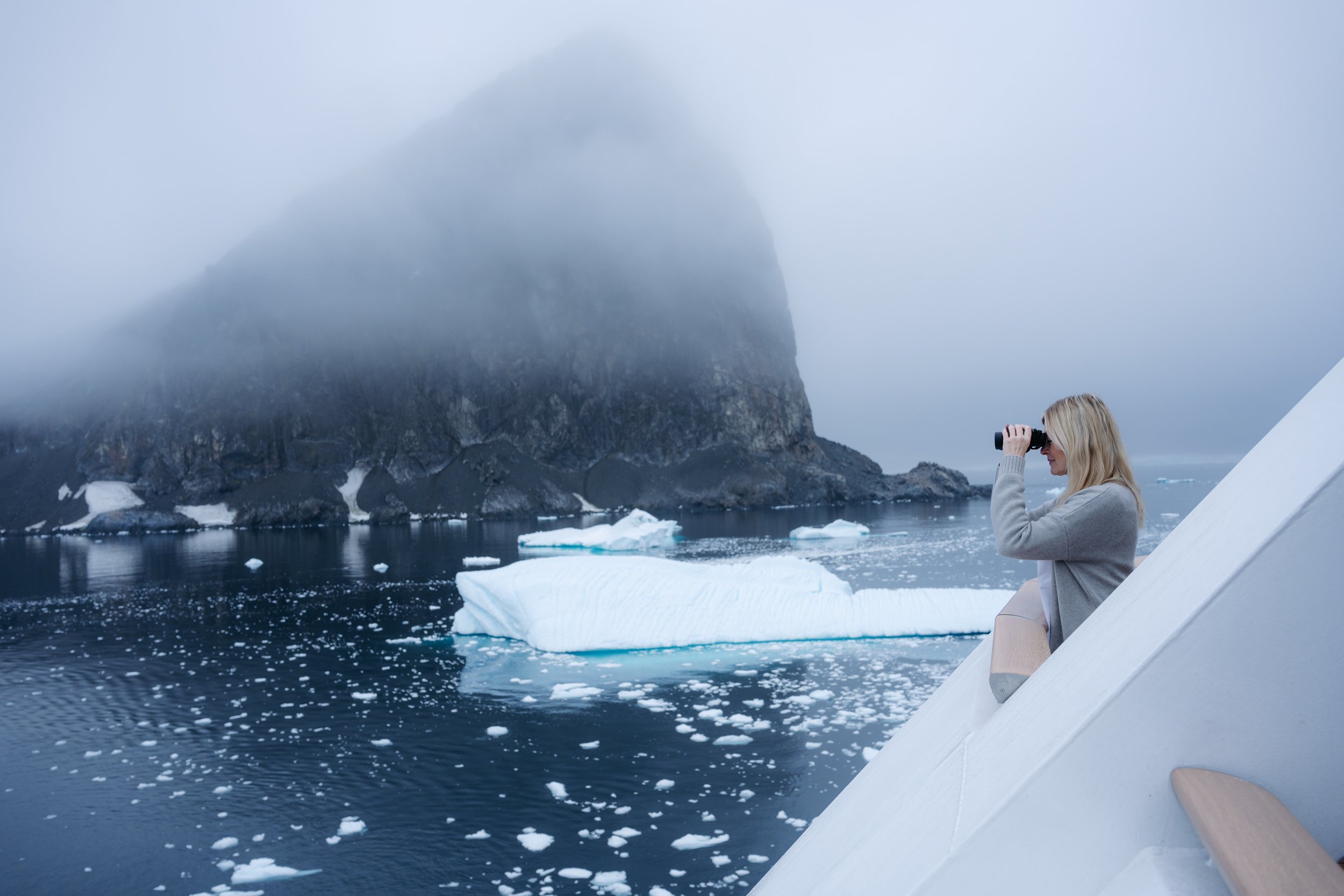 hx_antarctic_balcony-18.jpg