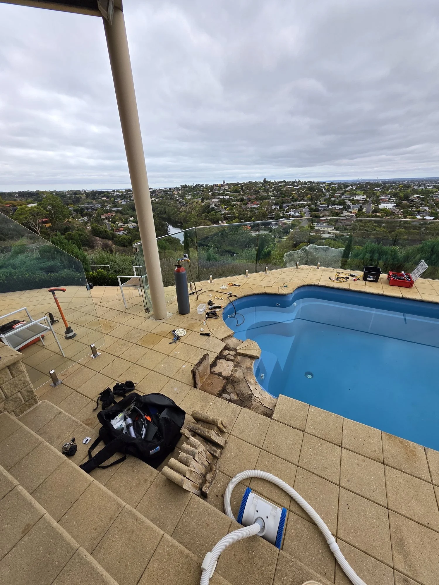 pool-leak-detection-geelong-barwon-river.jpg