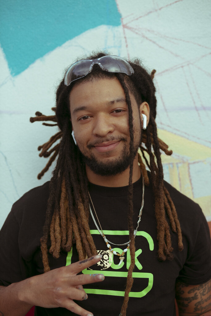 Barbel is a local Orlando-based Fine Artist, Muralist, Designer.  PORTFOLIO: artpal.com/ajdesignz IG: @ajdeenerPowered by Art of Collab ORL x We Shall Overcome Grant (Highlander Center)artpal.com/ajdesignzIG: @ajdee