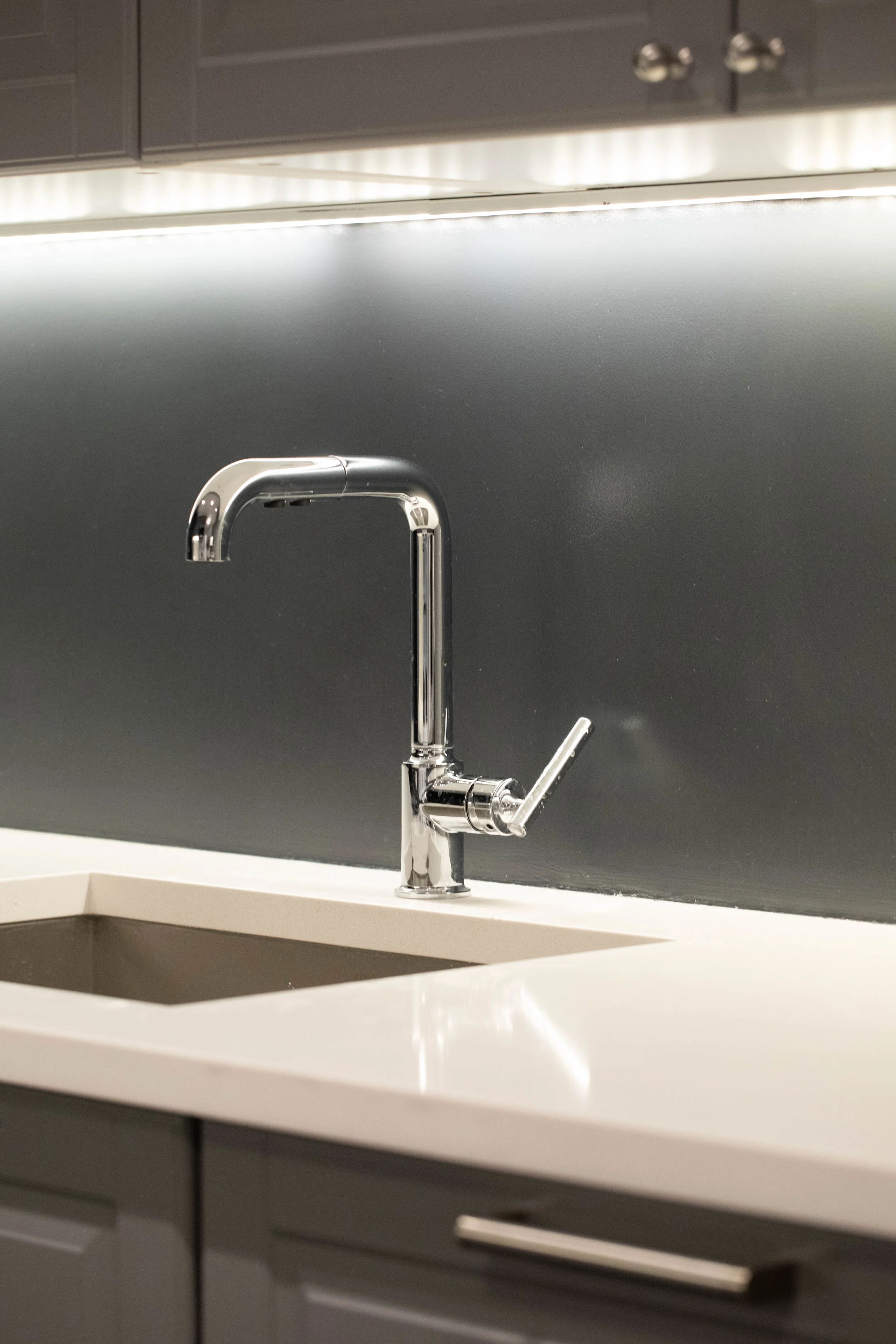 WestSide Apt -118 (1).jpg