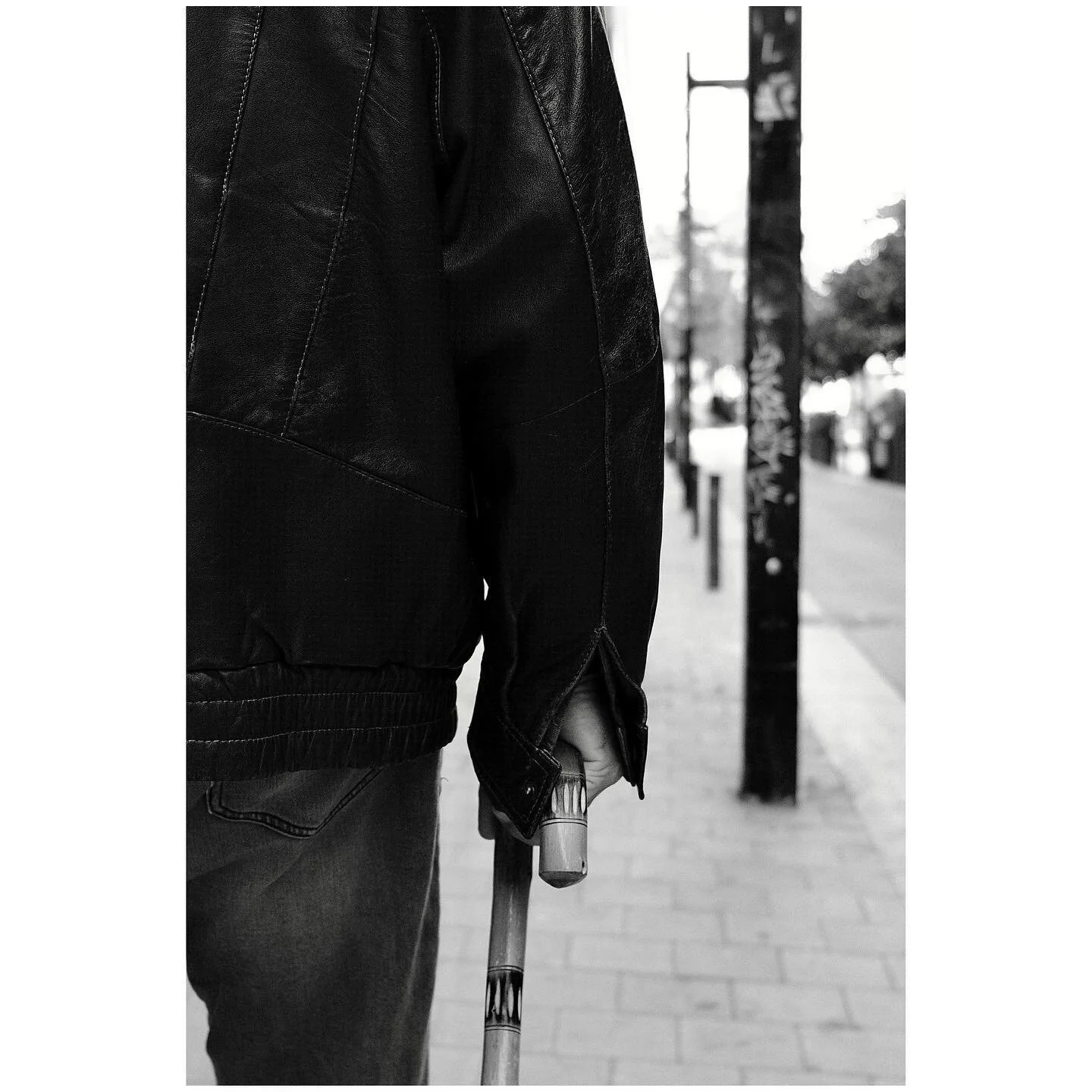 Street time. 
Another shot in the Spanish streets of Palamos. This actually my father shot from the back with my Fujifilm X-Pro 3. The leather jacket, the cane and the jeans makes this photo timeless to me. 
-
-
-
-
-
-
-
-
-
-
-
-
-
@fujifilmme #fuj