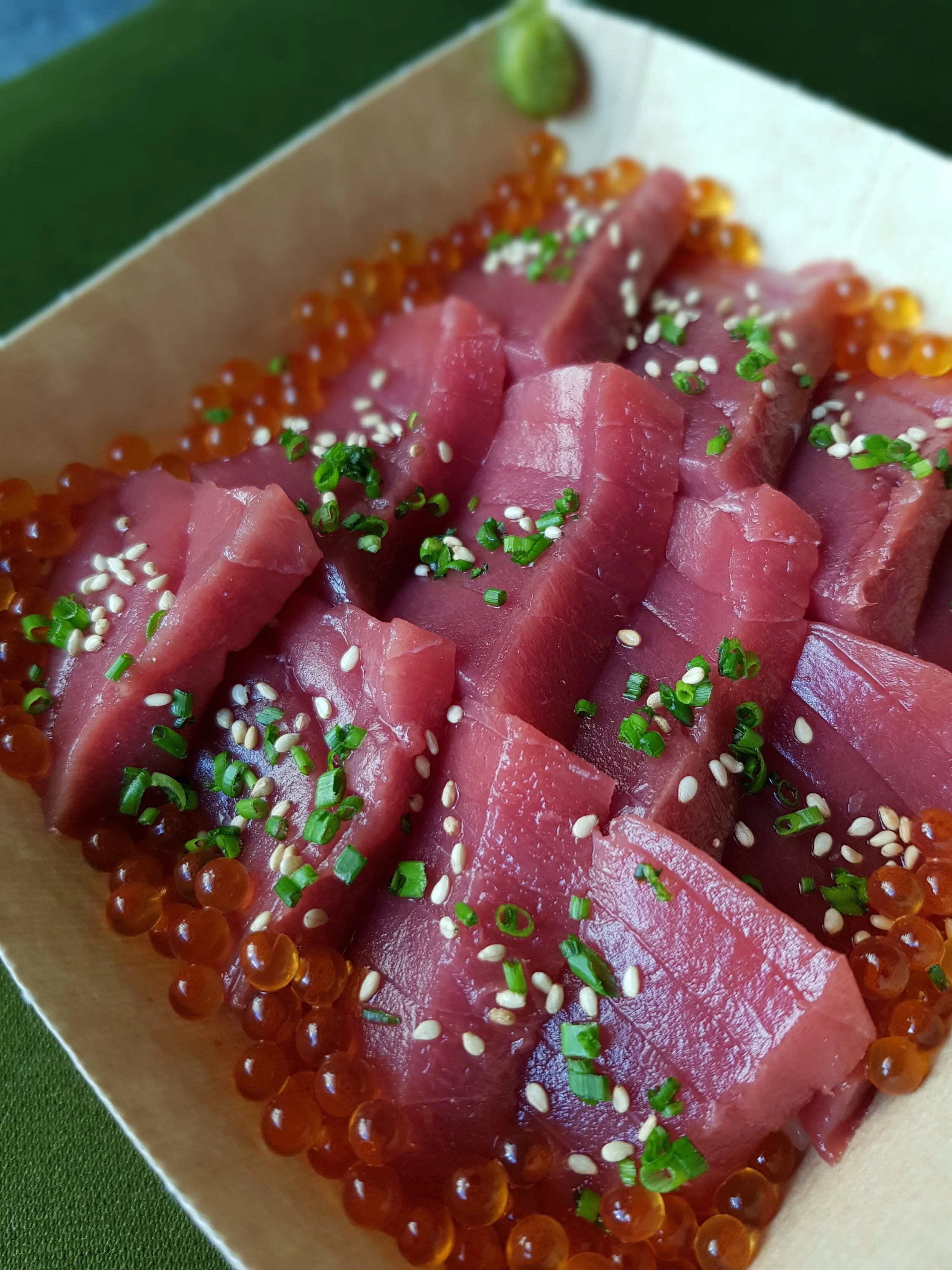 akami bento.jpg