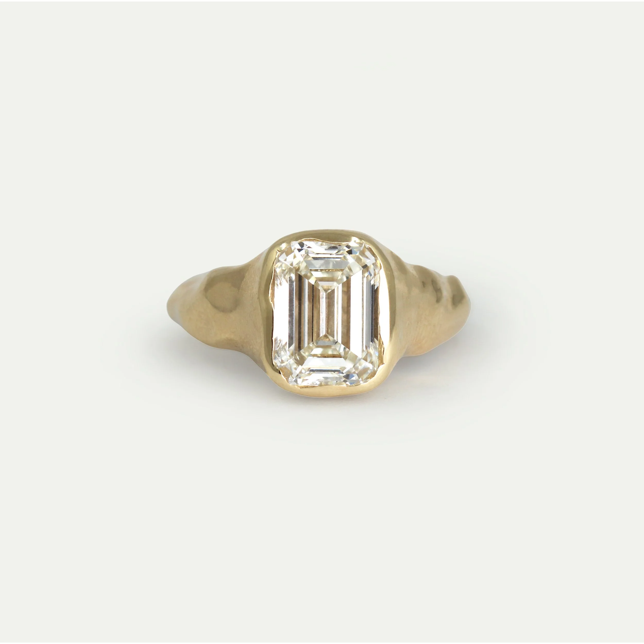 Ona Ring