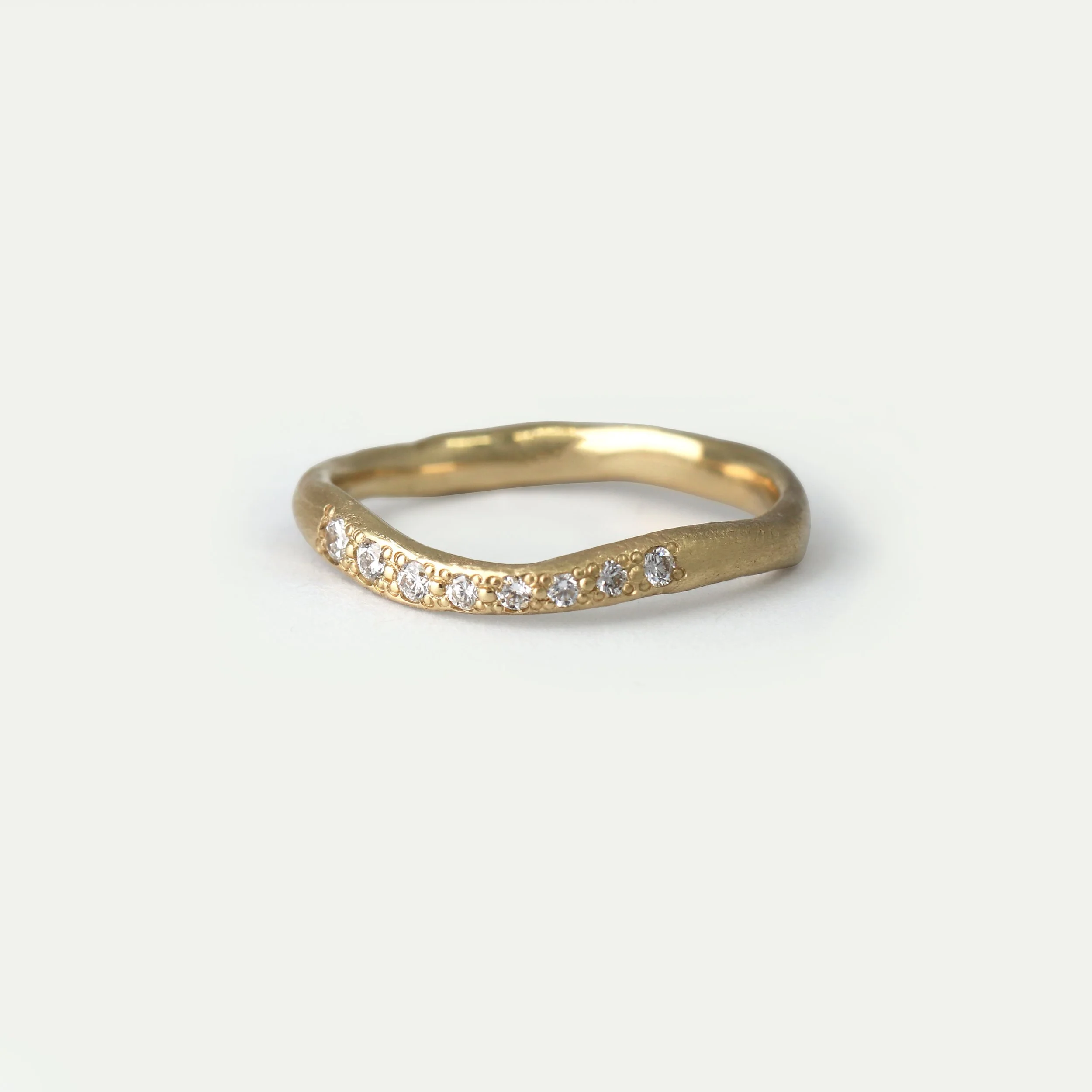 Grain set wedding band3 .jpg