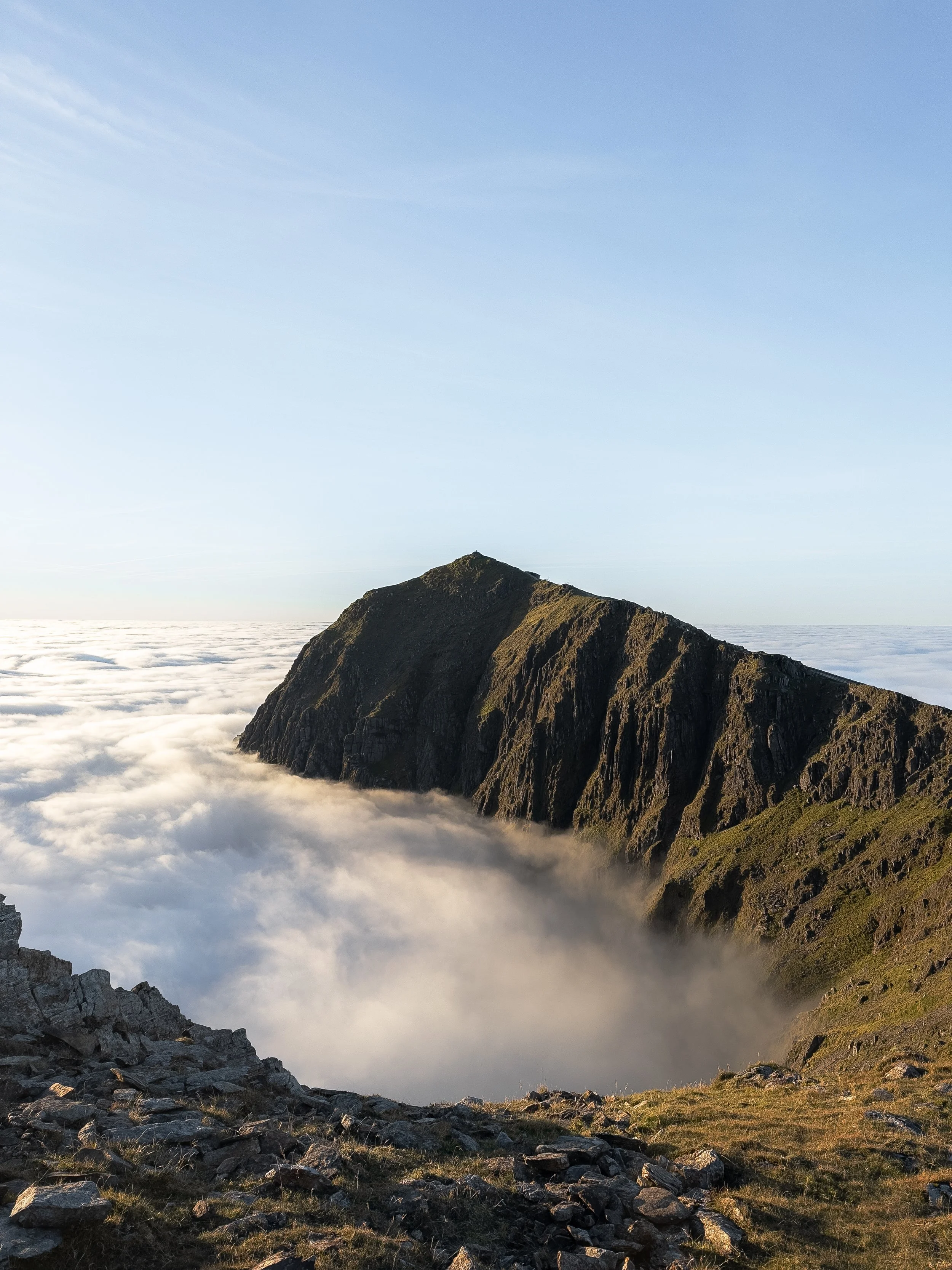 Complete guide to hiking the Snowdon Horseshoe and Crib Goch, Snowdonia National Park