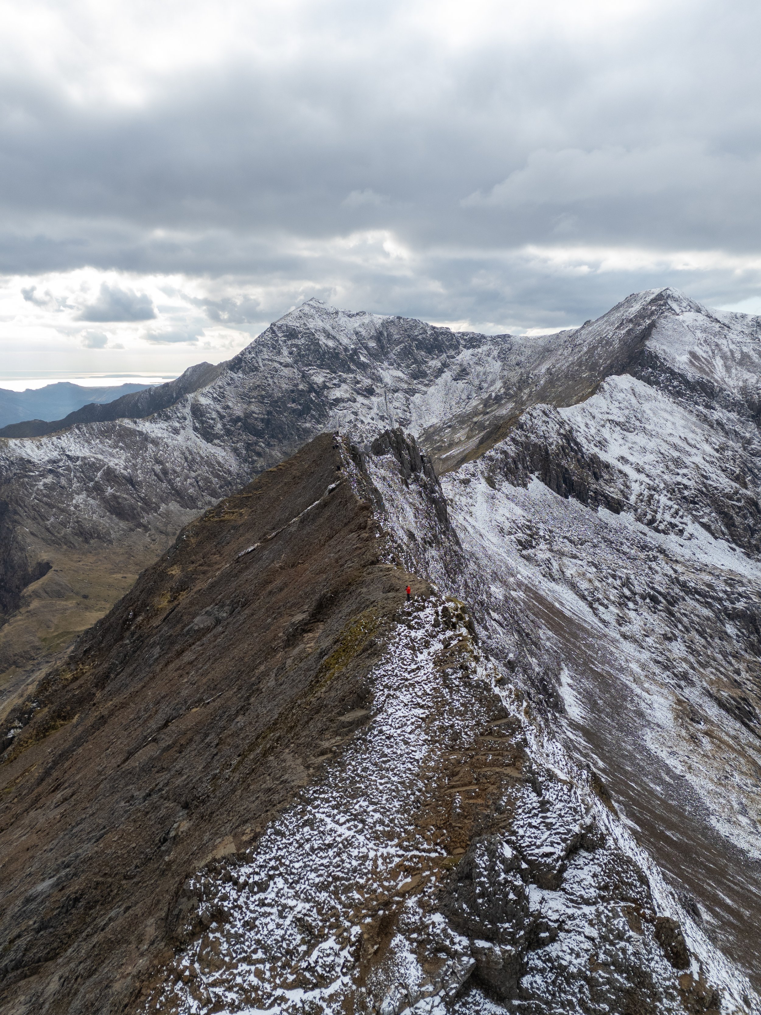 Complete guide to hiking the Snowdon Horseshoe and Crib Goch, Snowdonia National Park