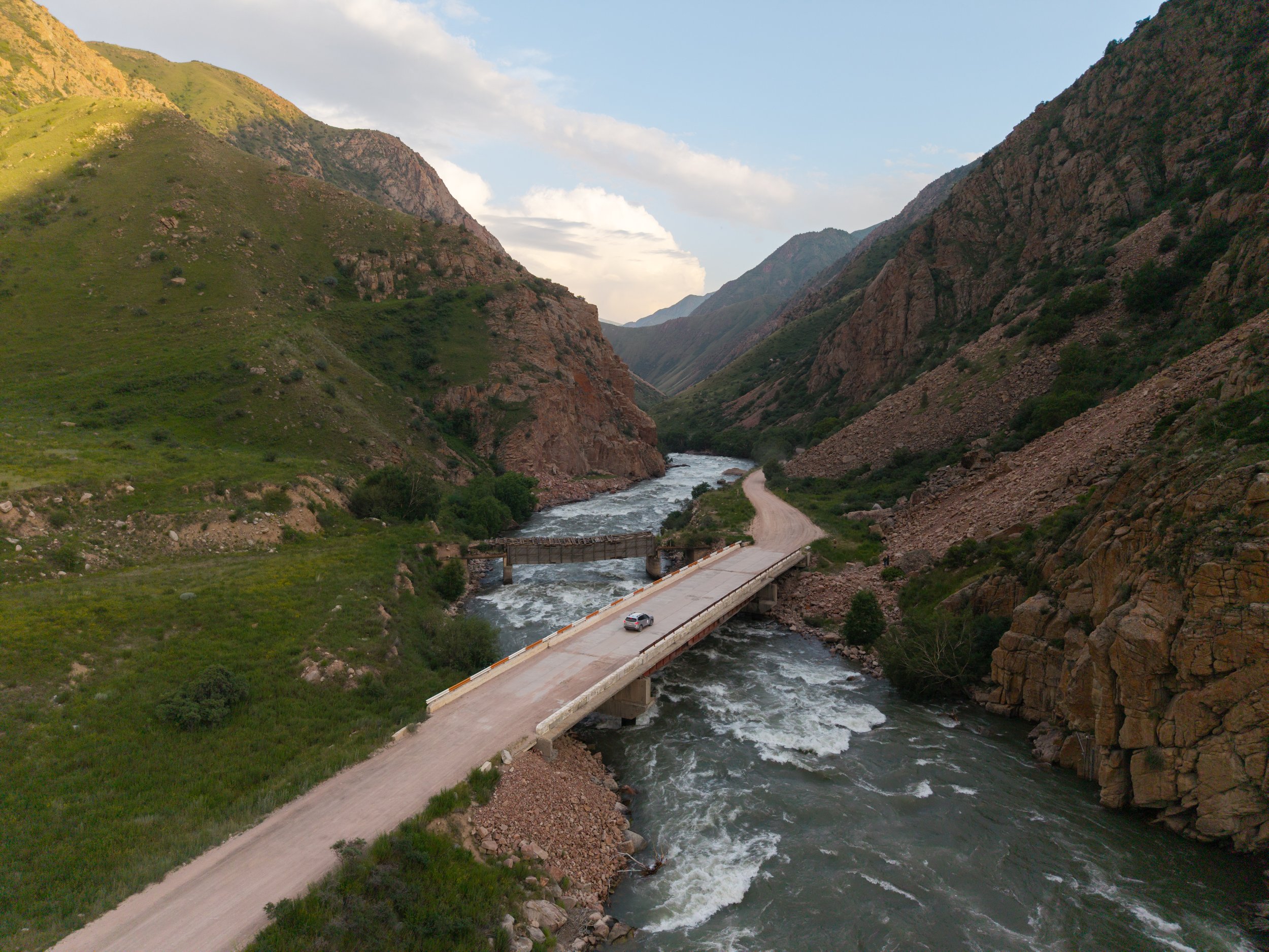 The Kokomeren Gorge and river on a Kyrgyzstan road trip