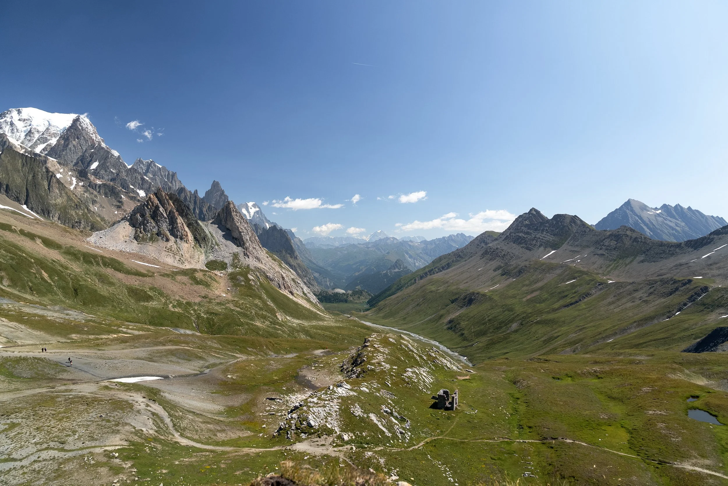 Hiking the Highlights of the Tour du Mont Blanc: Day 2 - La Ville des Glaciers to Val Veny - Col de la Seigne