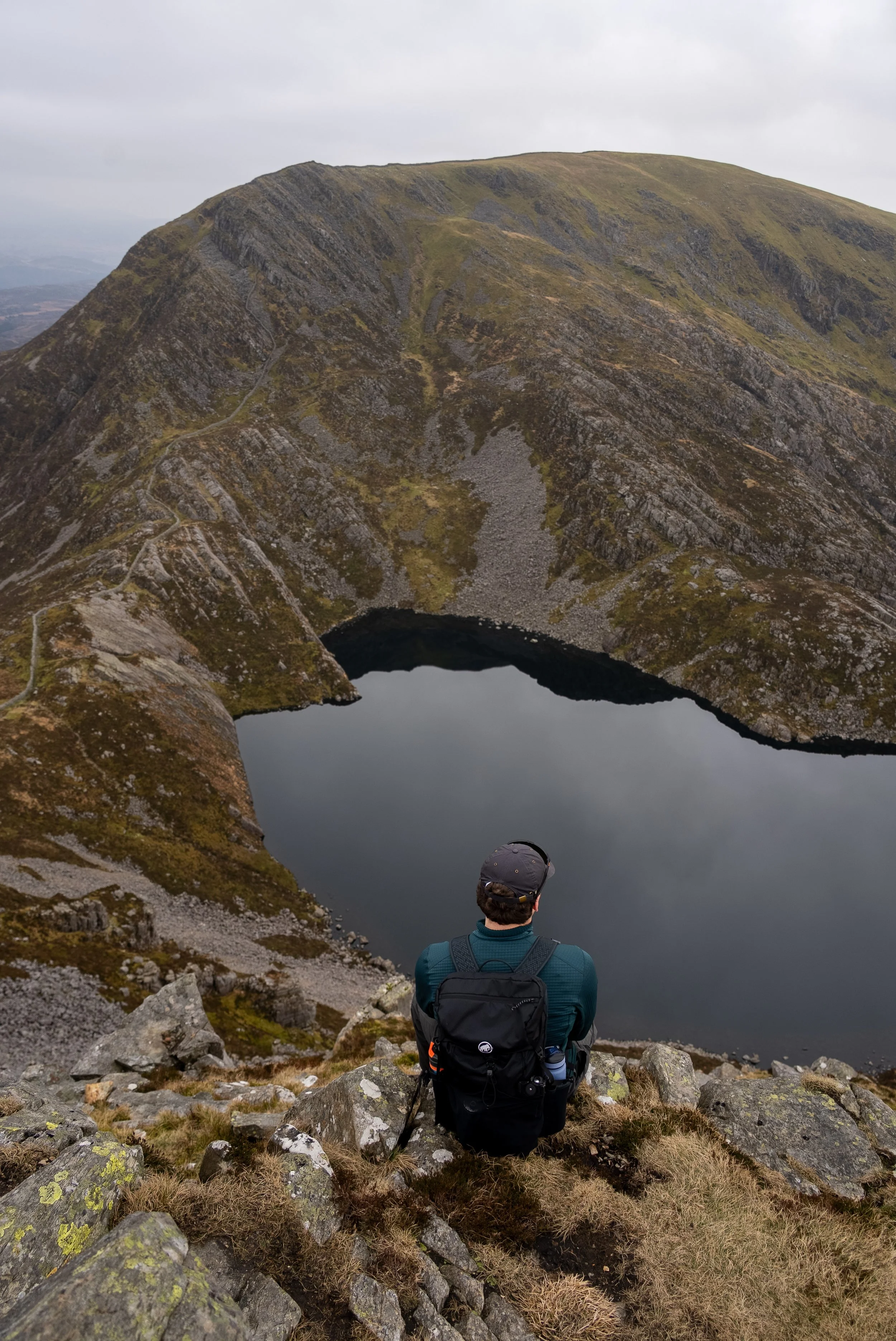 Rhinog Fach and Rhinog Fawr hike guide, Snowdonia National Park