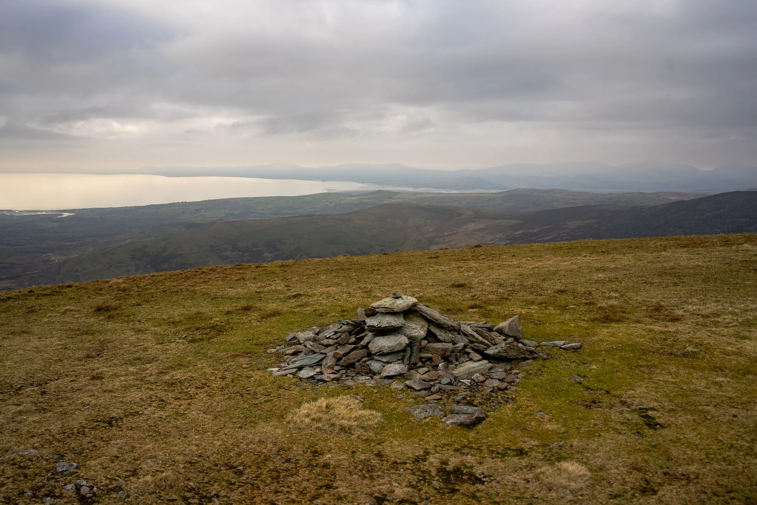Diffwys, Y Llethr, Rhinog Fach and Rhinog Fawr hike guide, Snowdonia National Park