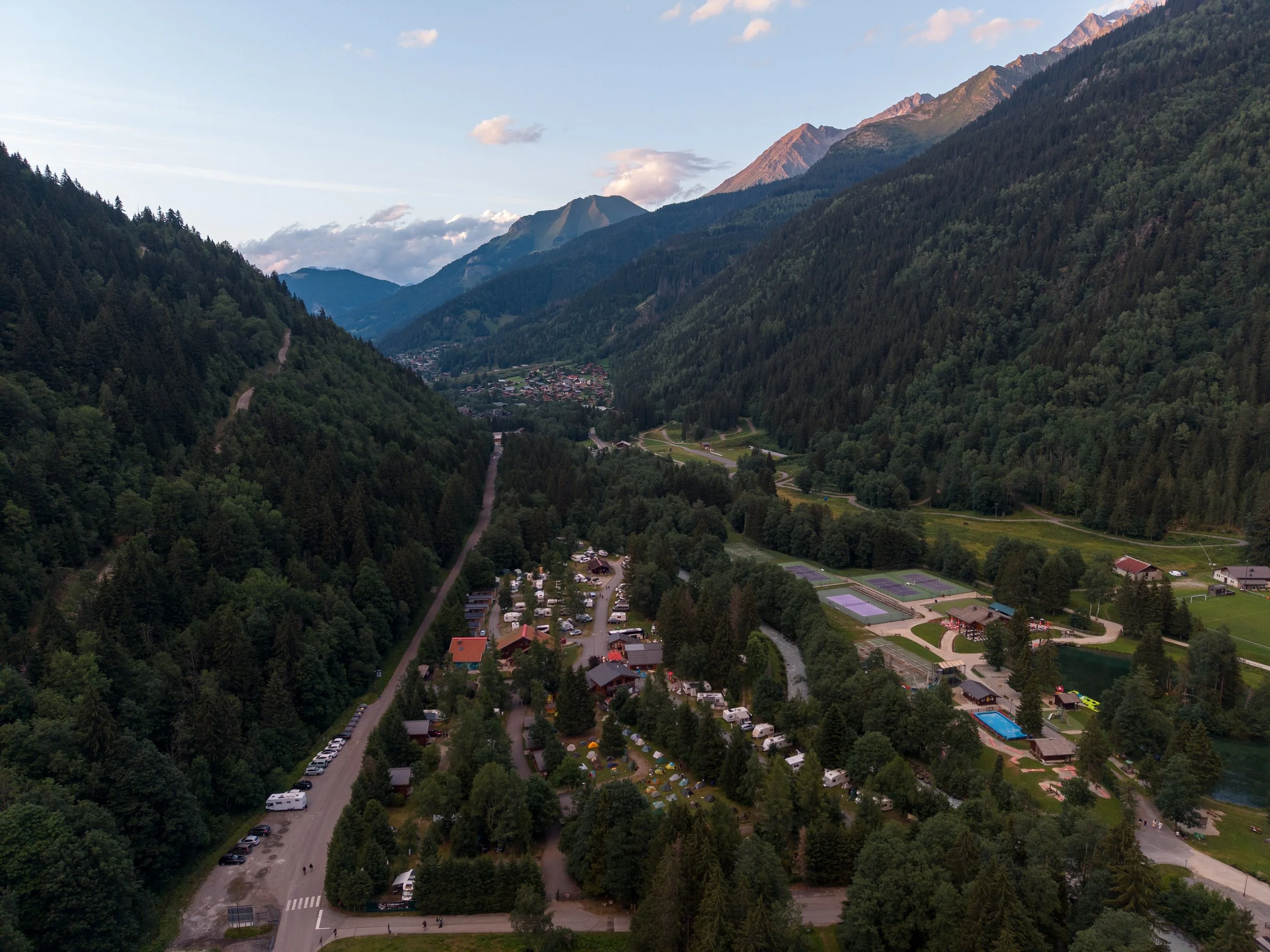 Hiking the Highlights of the Tour du Mont Blanc: Day 0 - Arrival and Briefing - Camping Le Pontet, Les Contamines-Montjoie