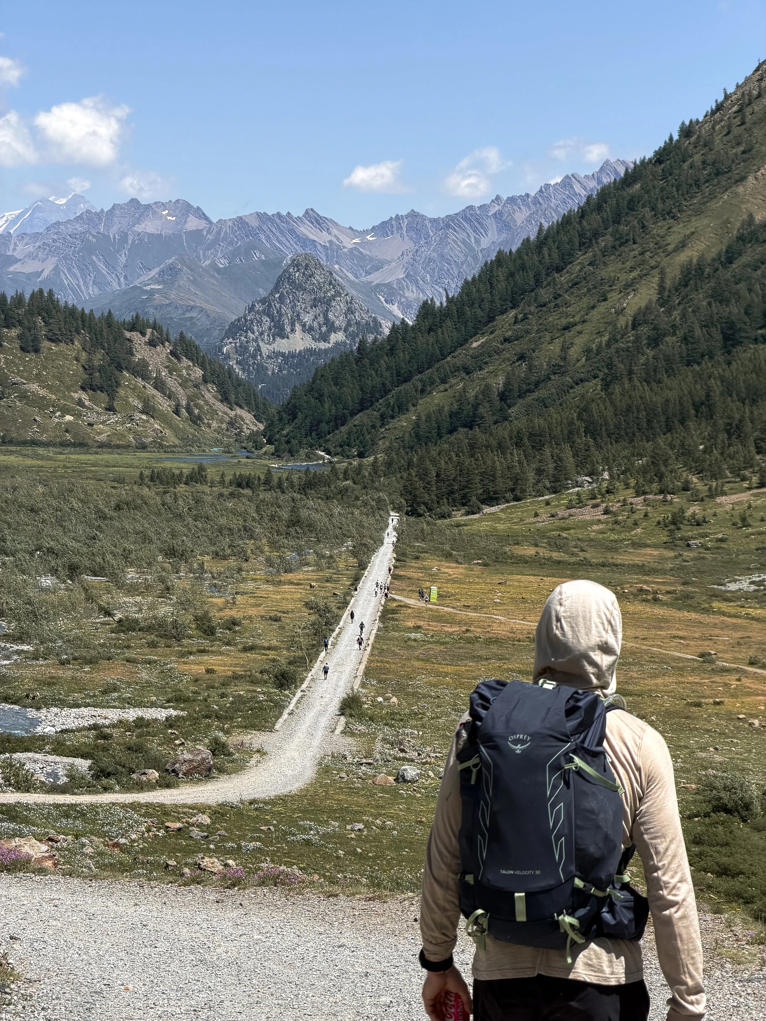 Hiking the Highlights of the Tour du Mont Blanc: Day 2 - La Ville des Glaciers to Val Veny