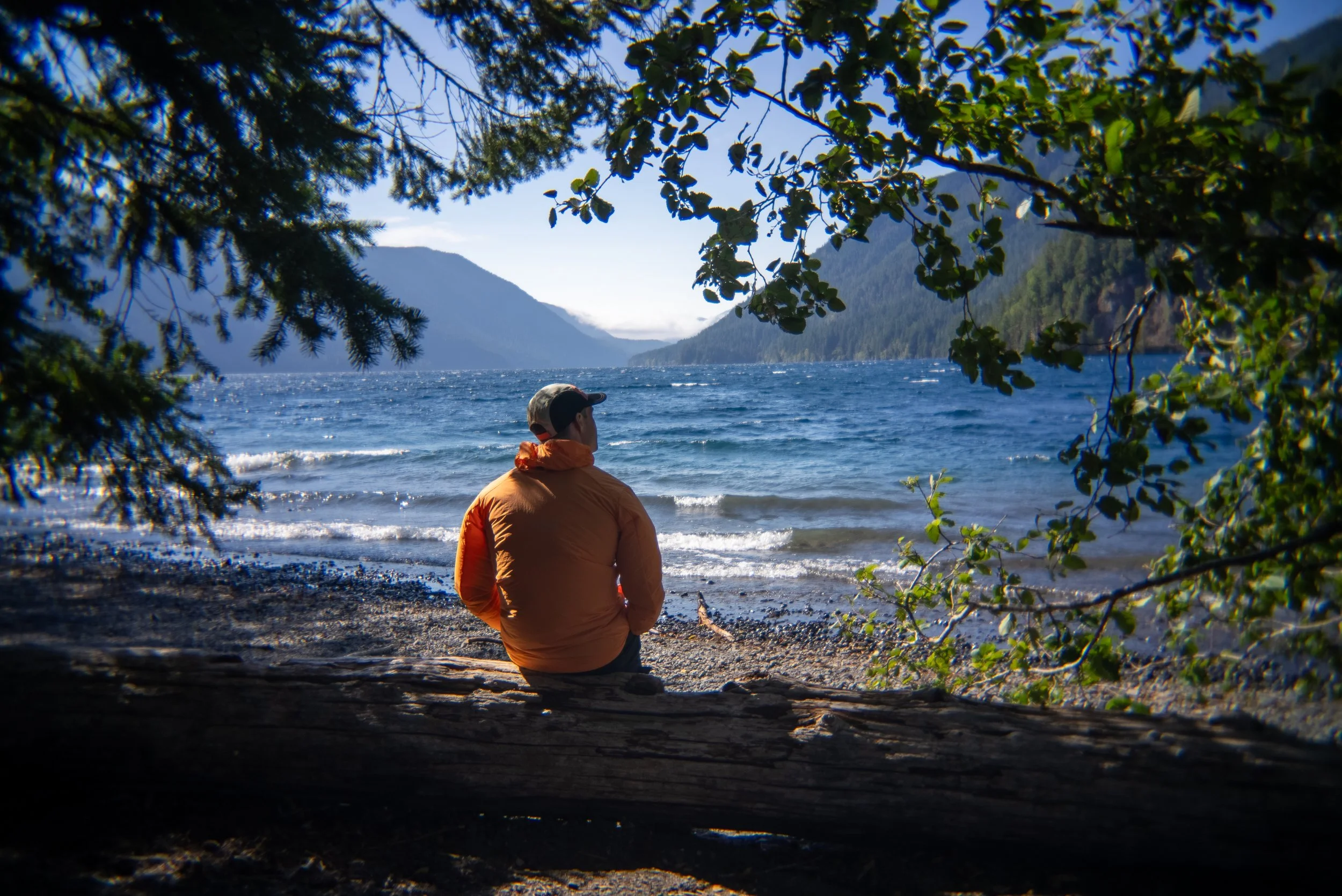 Lake Crescent , Olympic national Park, Washington, a must visit stop on a Pacific Northwest road trip