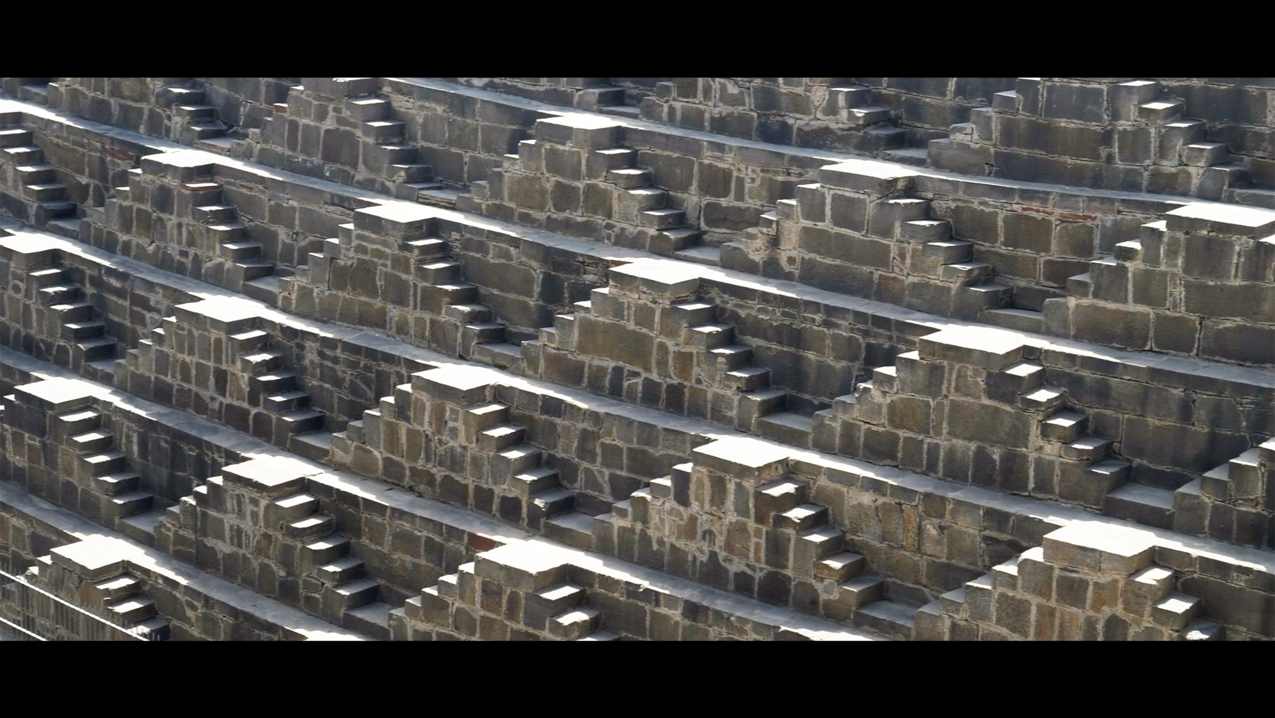 Caratlane_Filmstrips00005.png