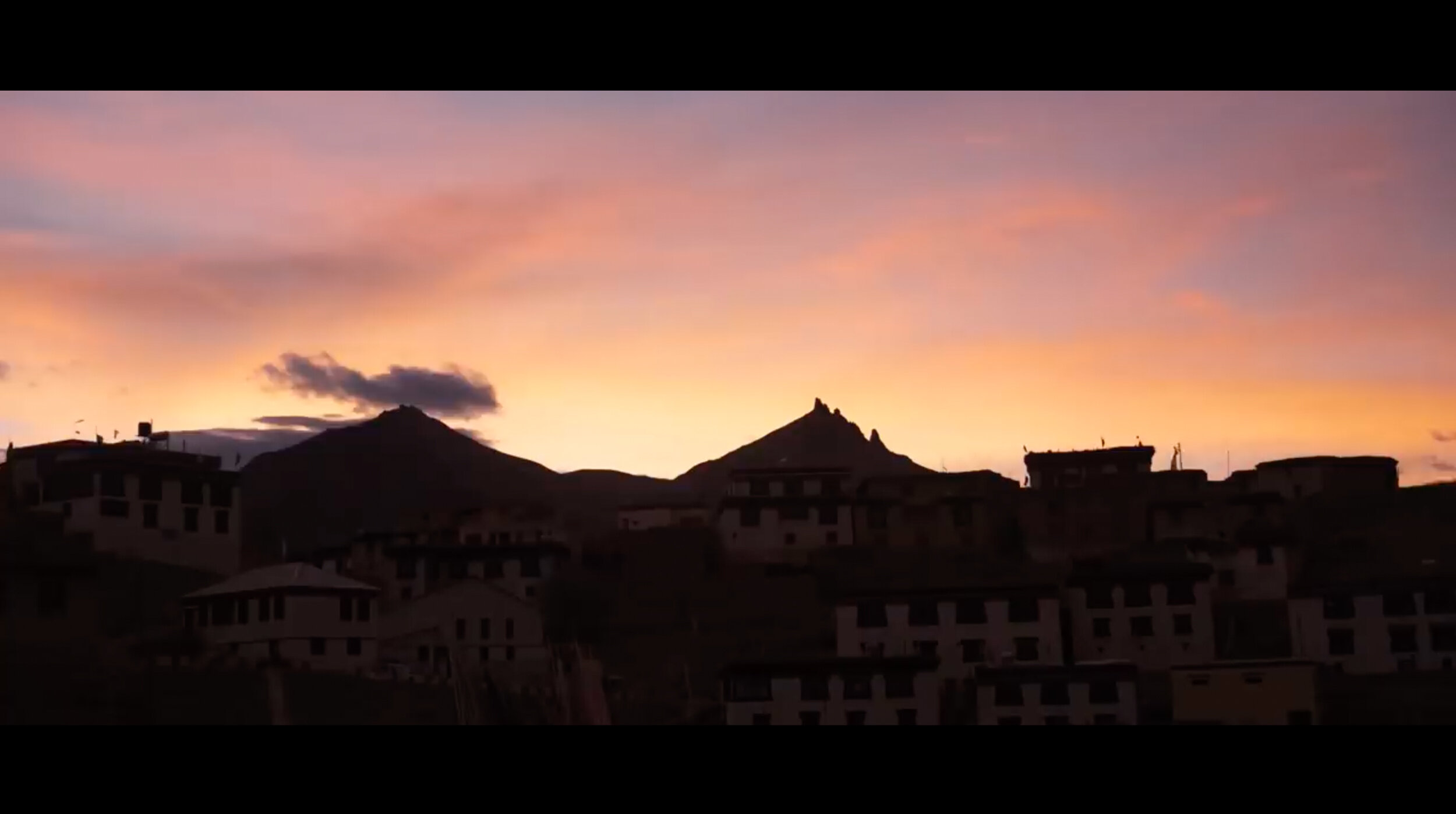 SIUTrailer_Filmstrip_8.jpg