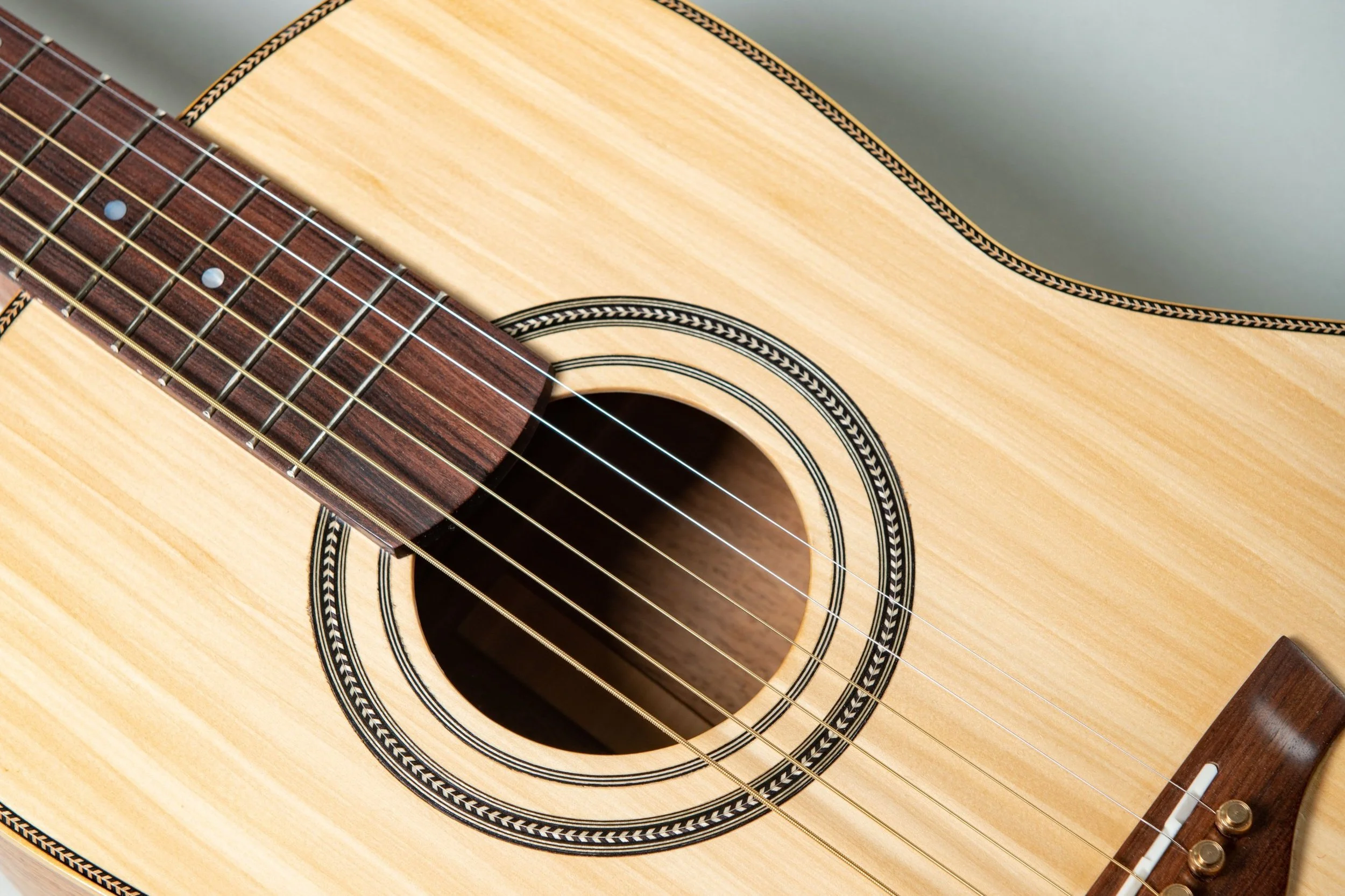 Acoustic Guitar Making 