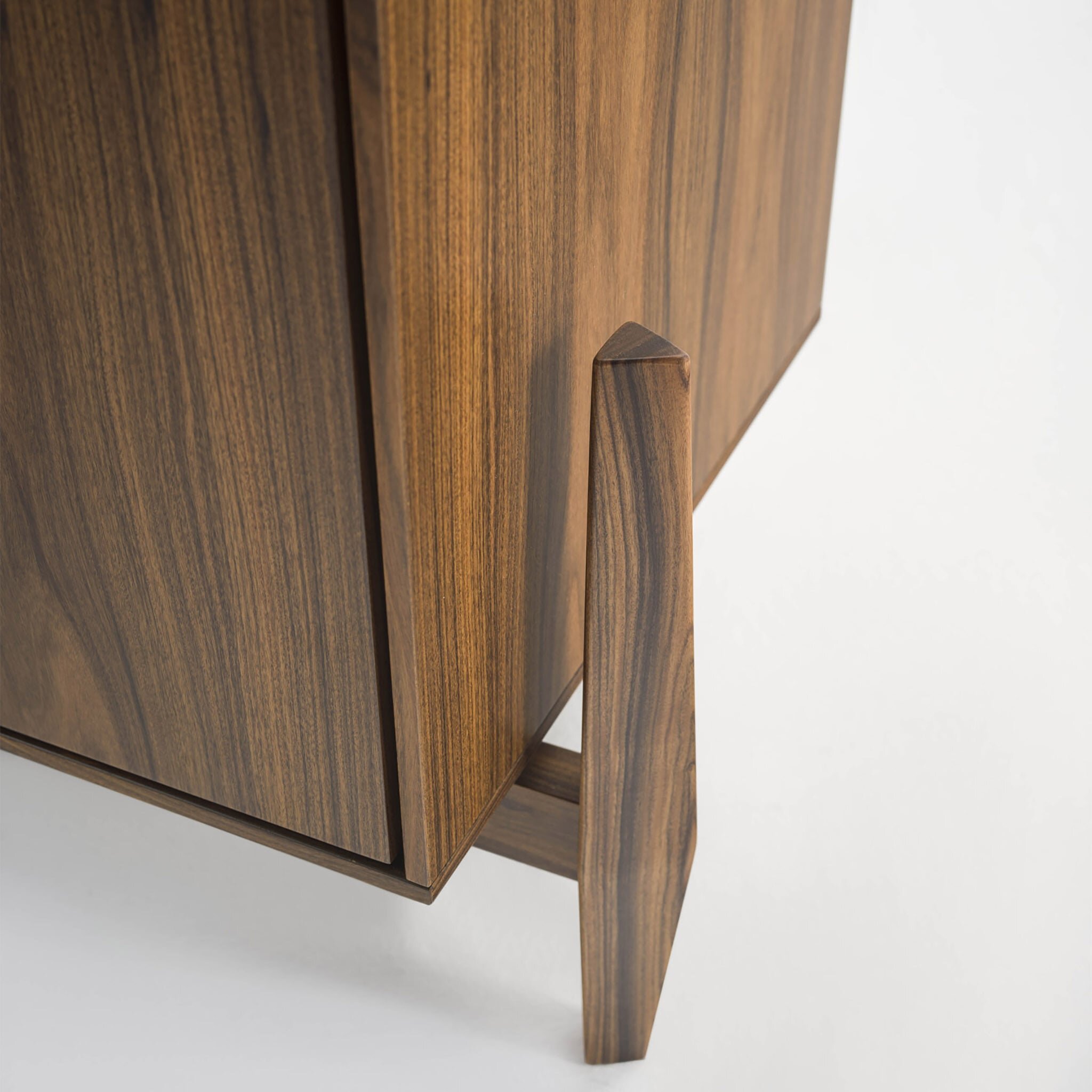 CRAB sideboard by Durame, design Maurizio Di Lauro