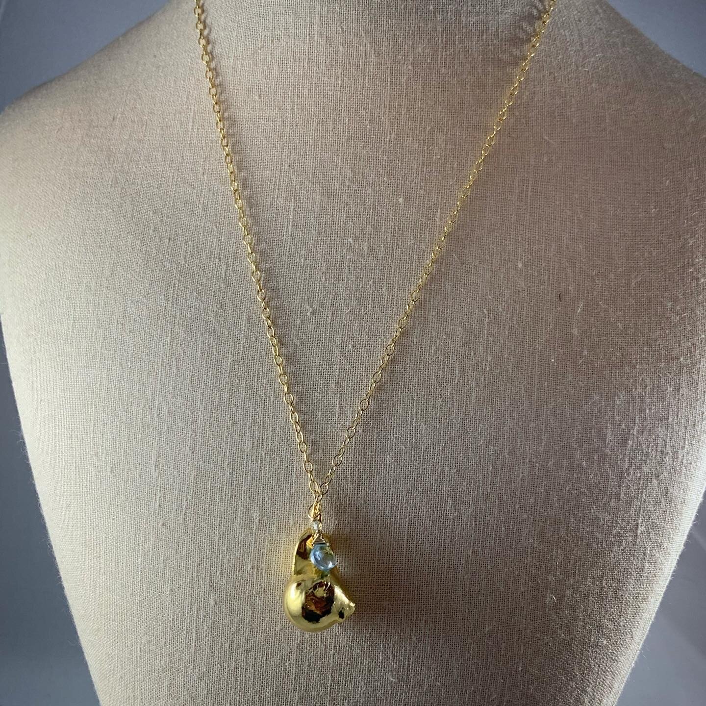 The Casted Pearl Necklace